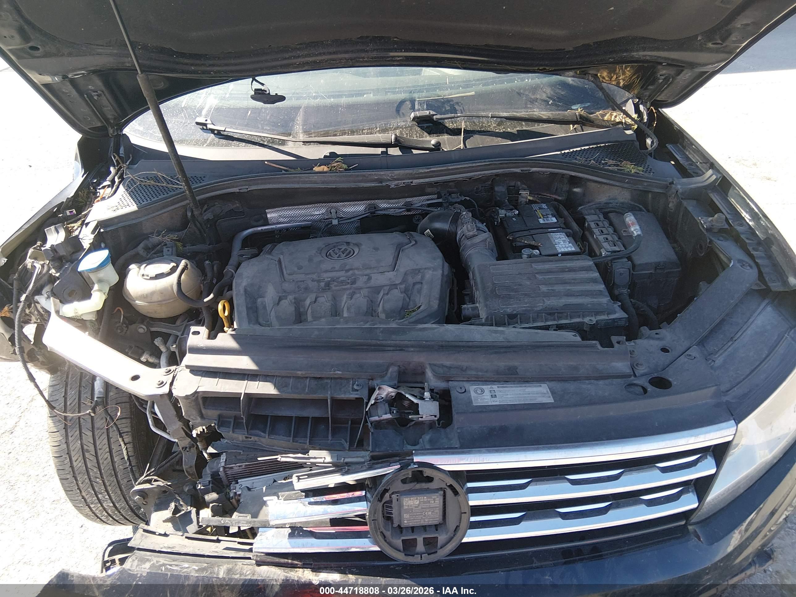 VOLKSWAGEN TIGUAN image 10