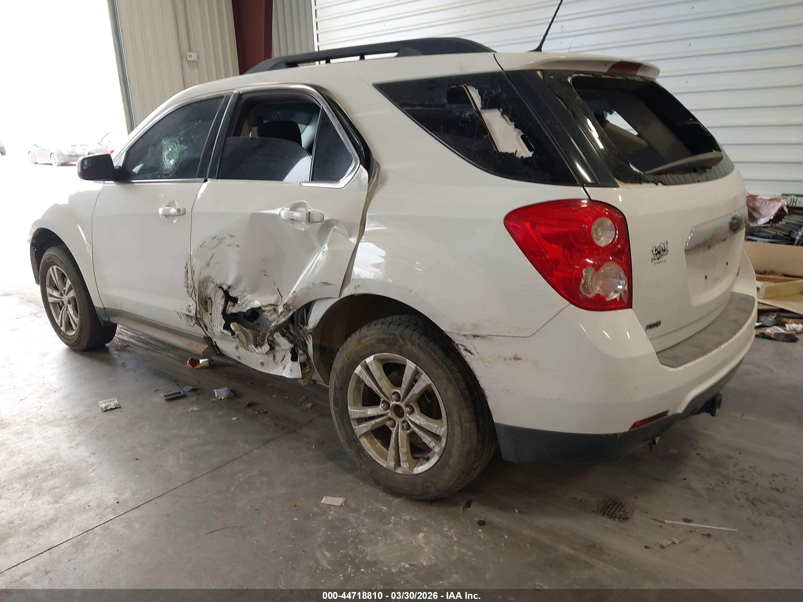 CHEVROLET EQUINOX image 3
