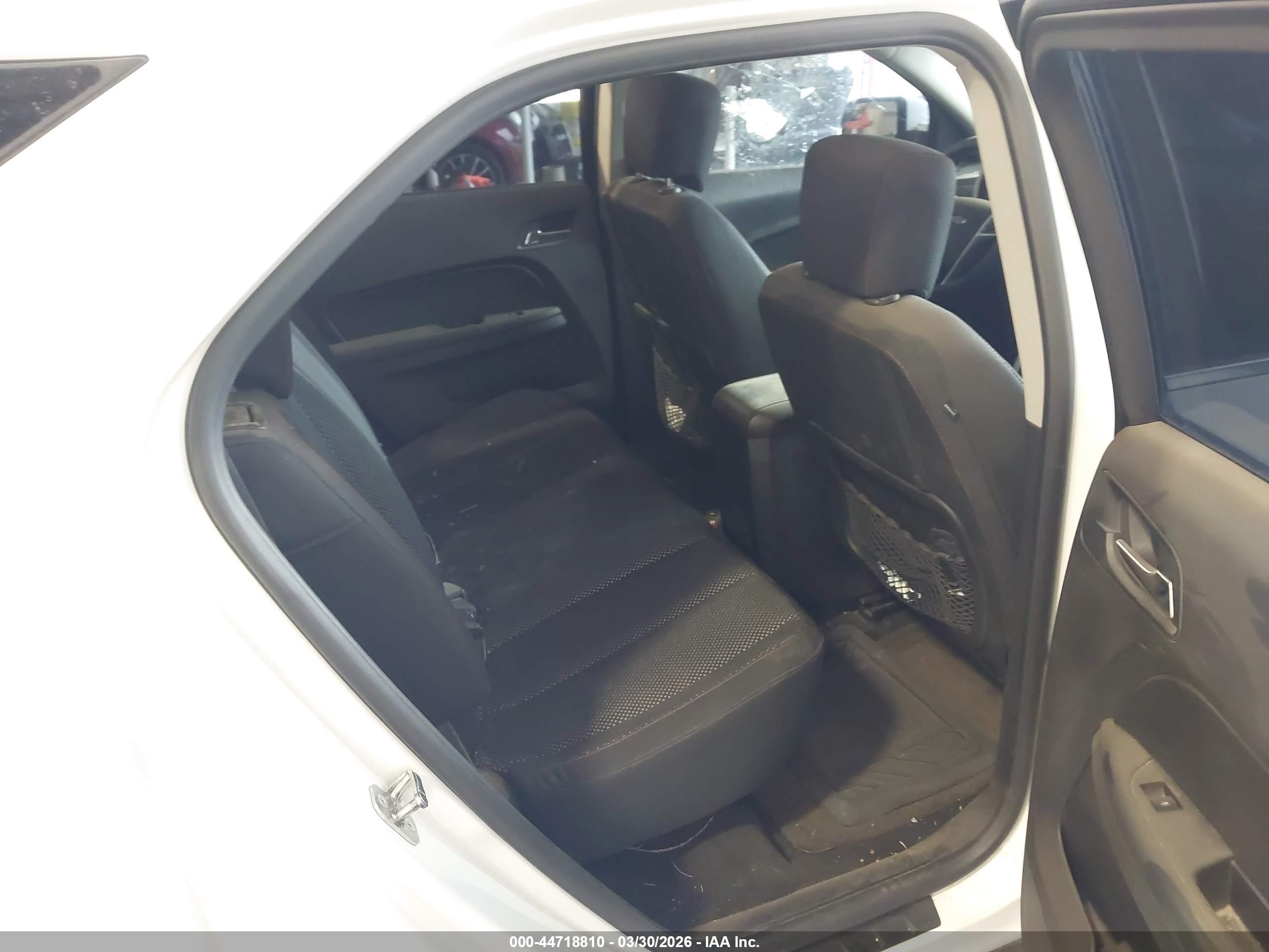 CHEVROLET EQUINOX image 8