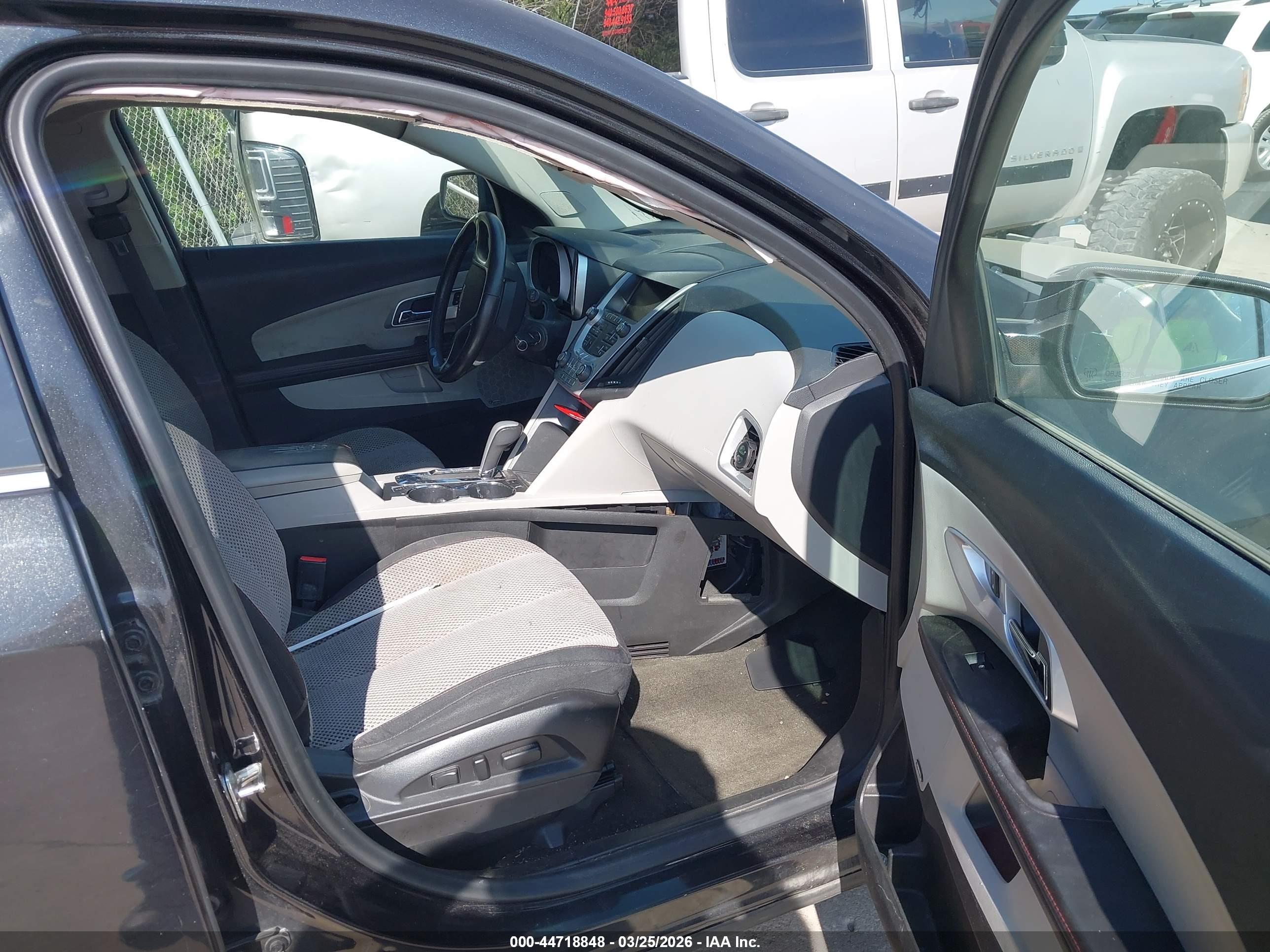 CHEVROLET EQUINOX image 5