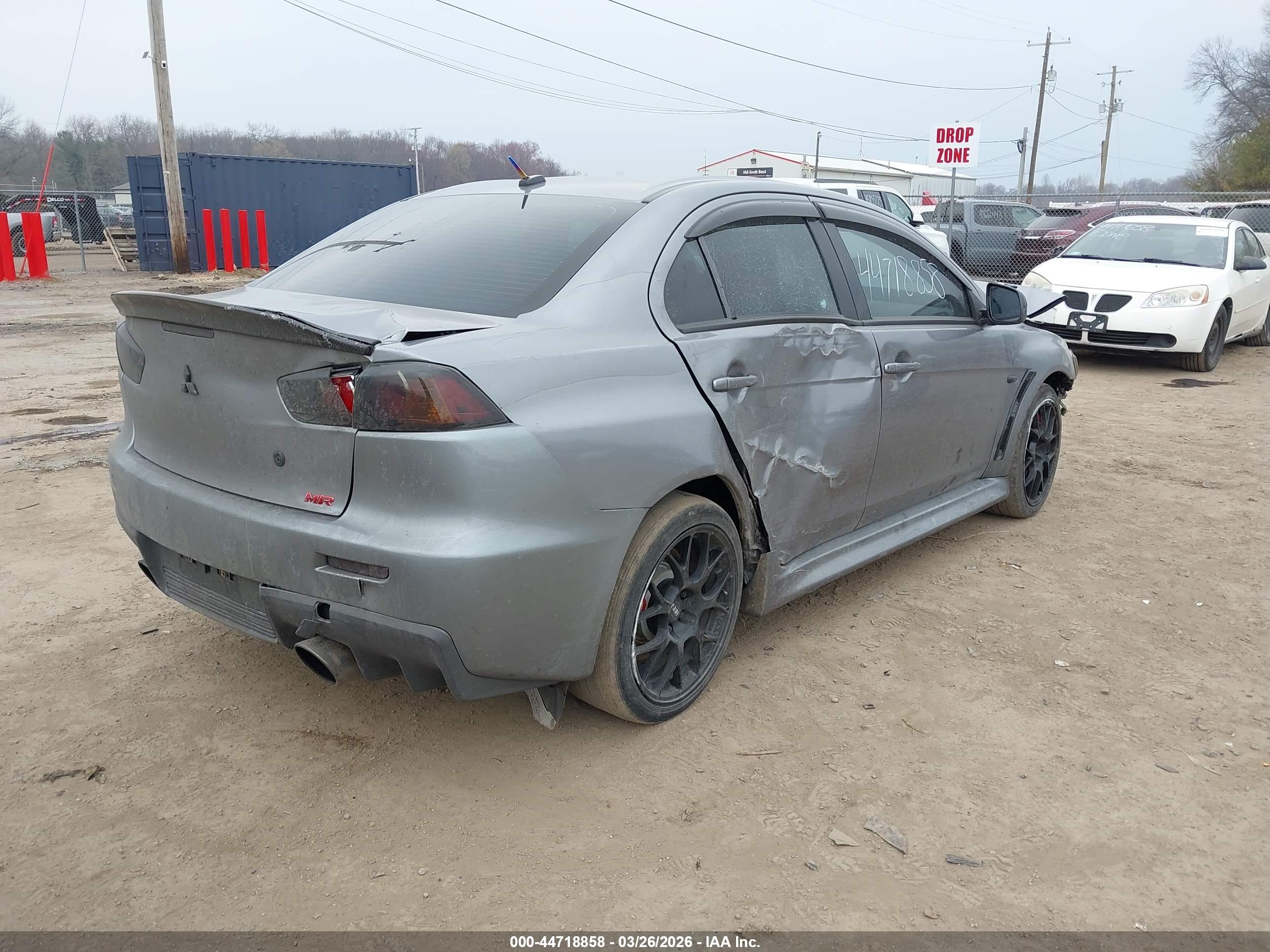 MITSUBISHI LANCER image 4