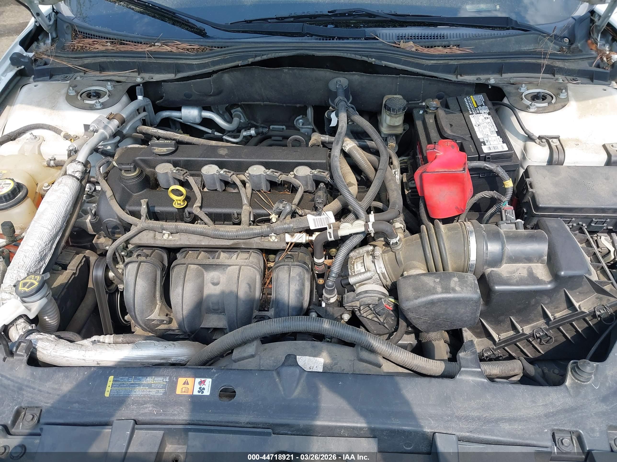 FORD FUSION image 10