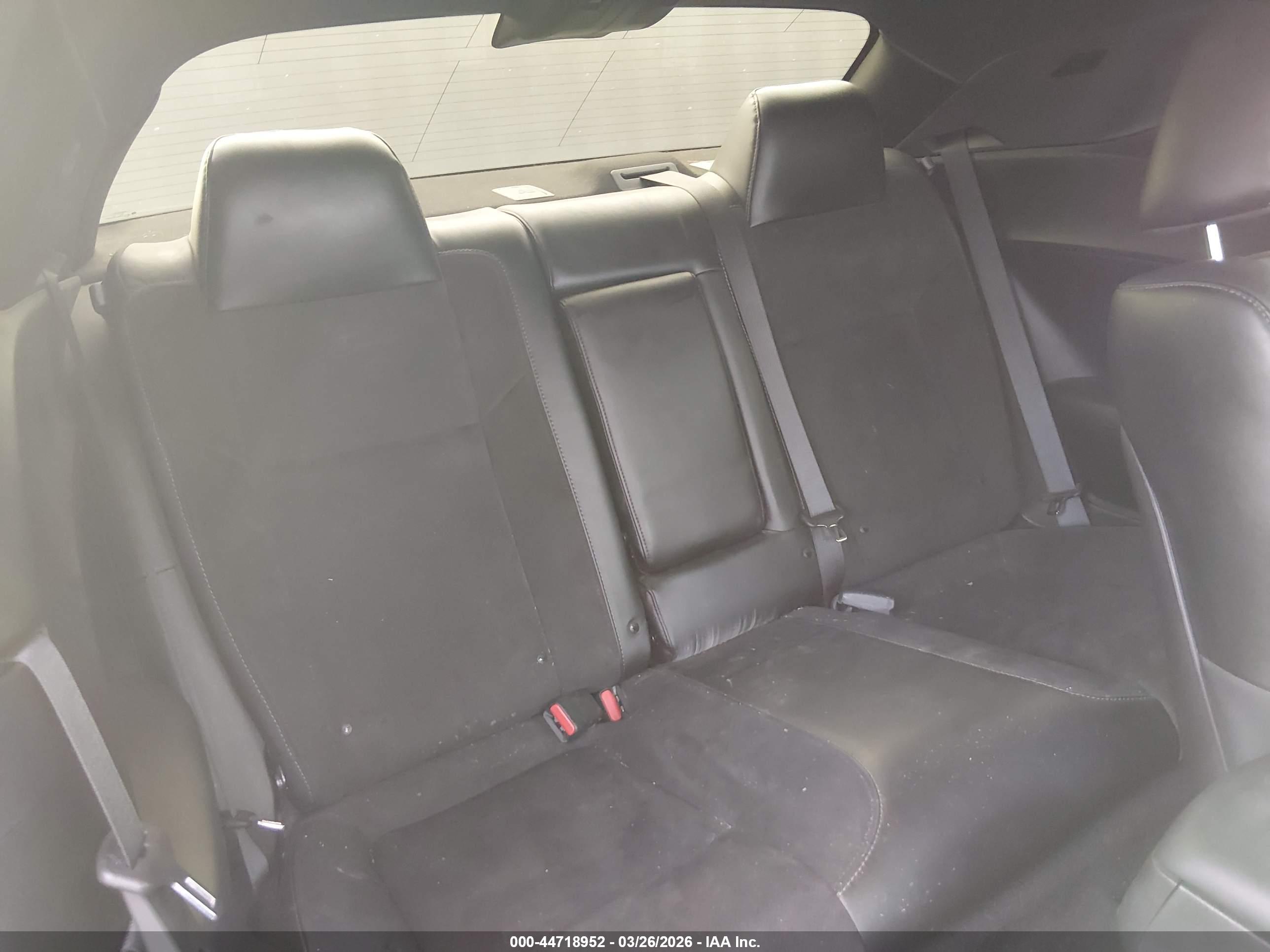 DODGE CHALLENGER image 8