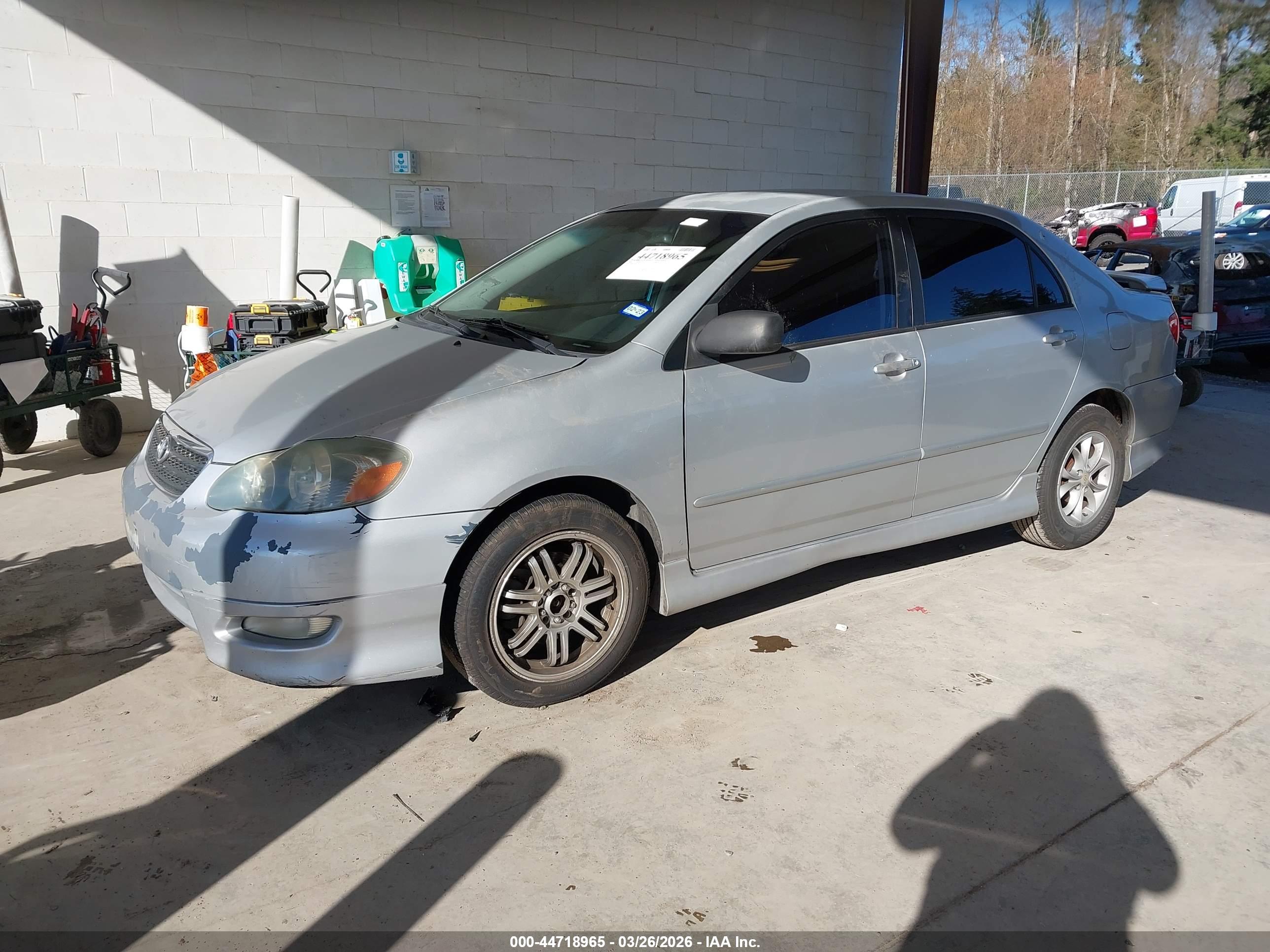 TOYOTA COROLLA image 2