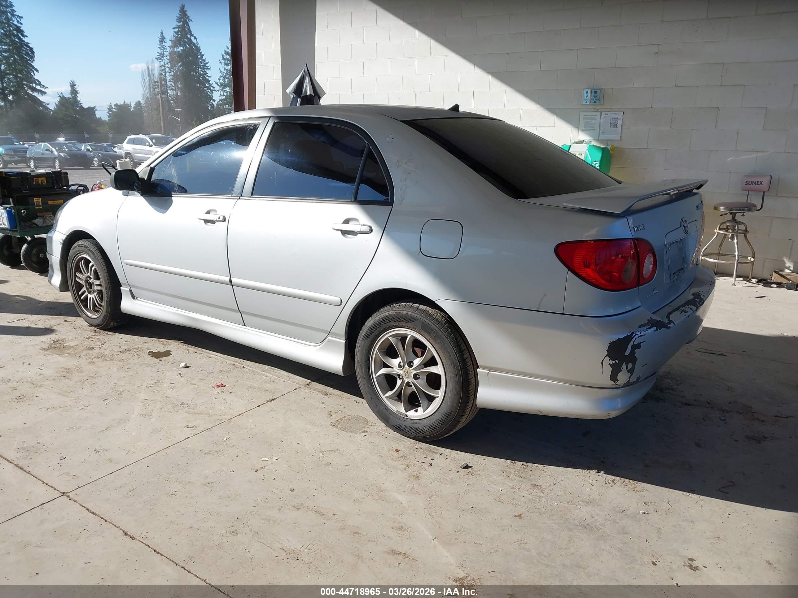 TOYOTA COROLLA image 3