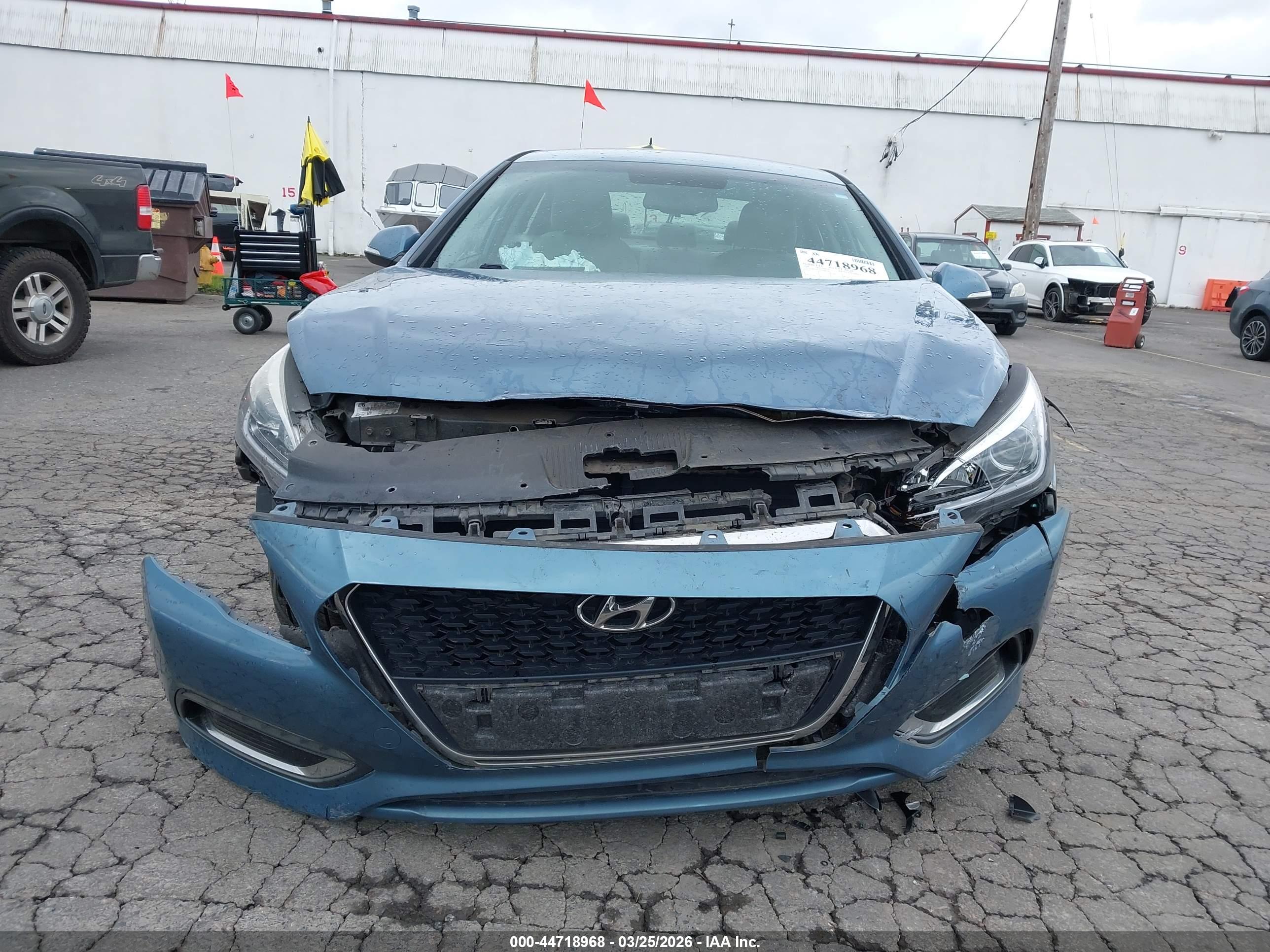 HYUNDAI SONATA image 6