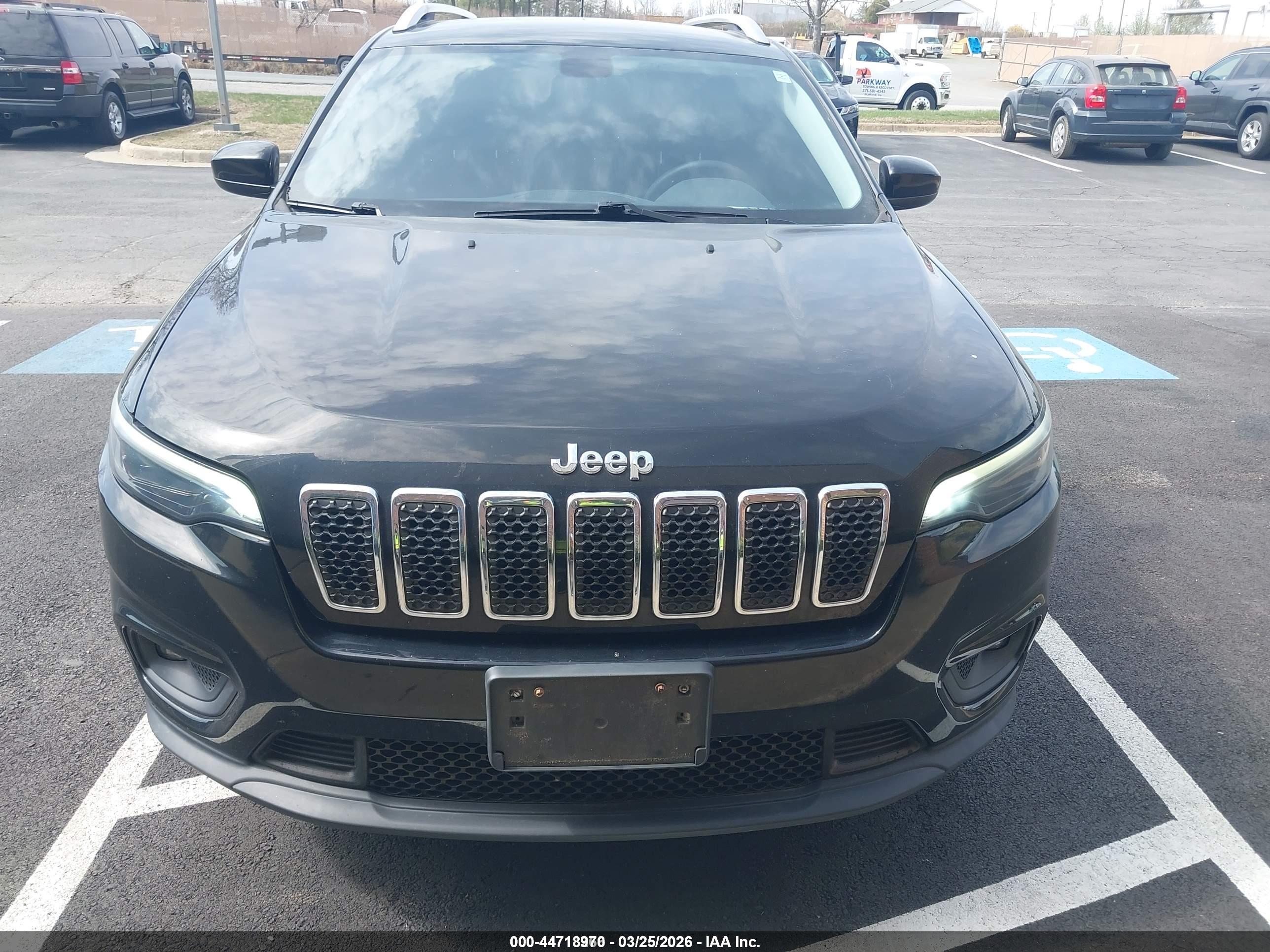 JEEP CHEROKEE image 6