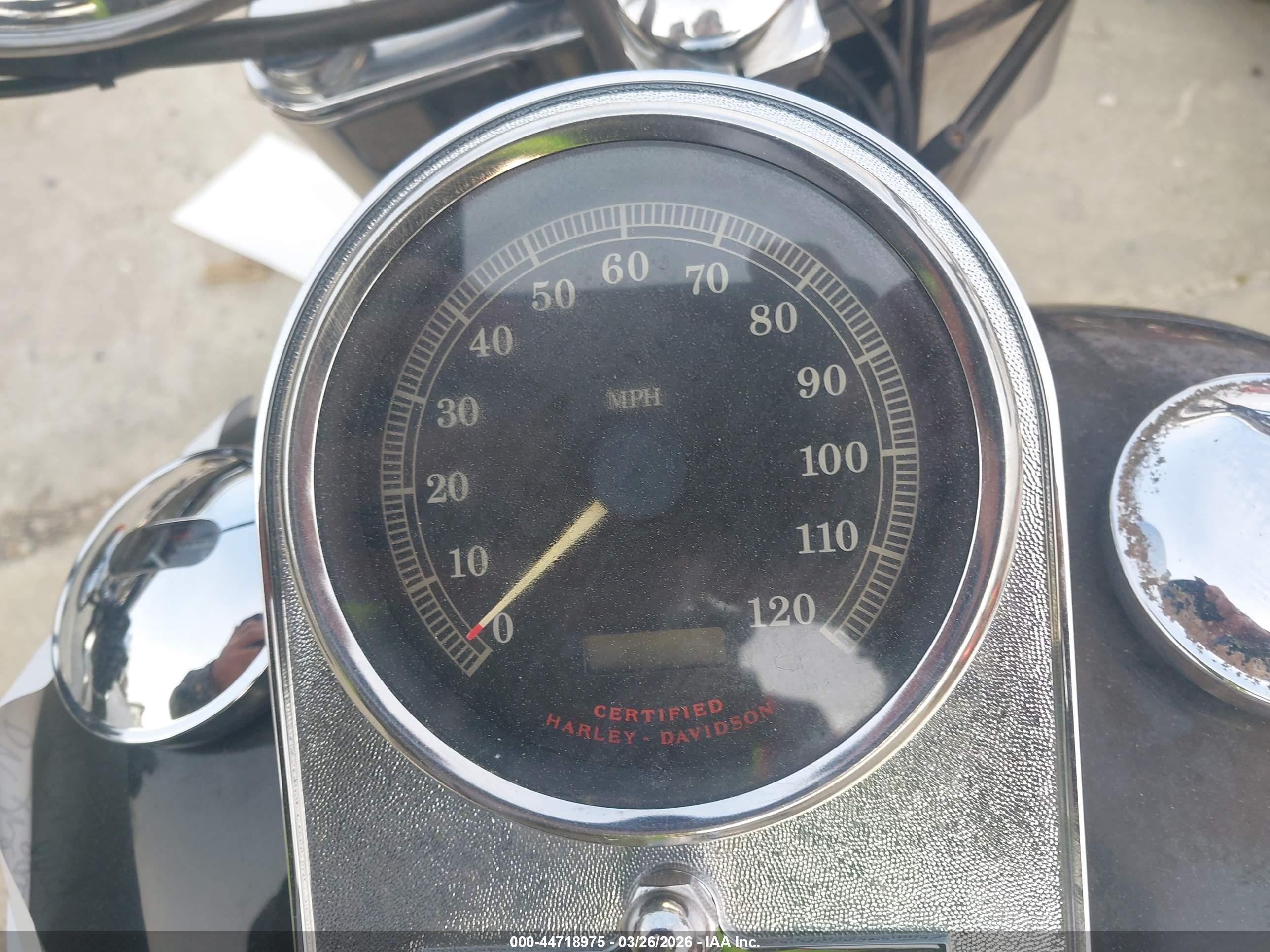 HARLEY-DAVIDSON FLSTFI image 7
