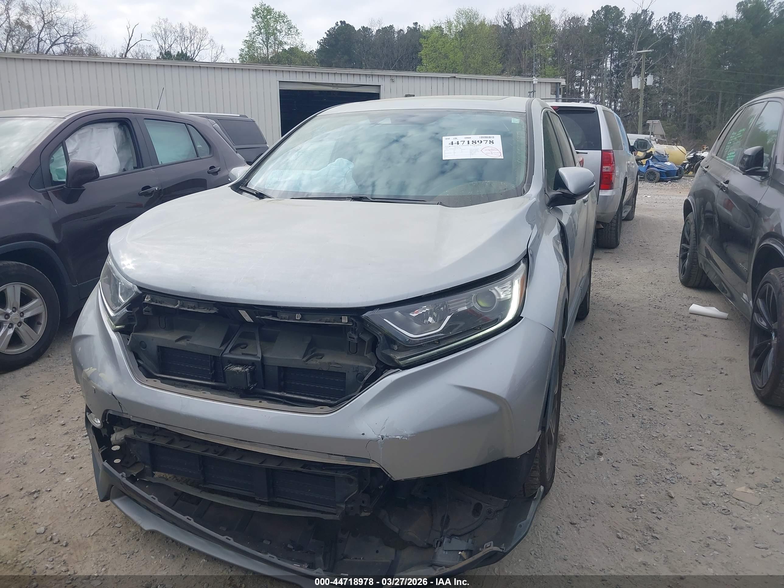 HONDA CR-V image 2