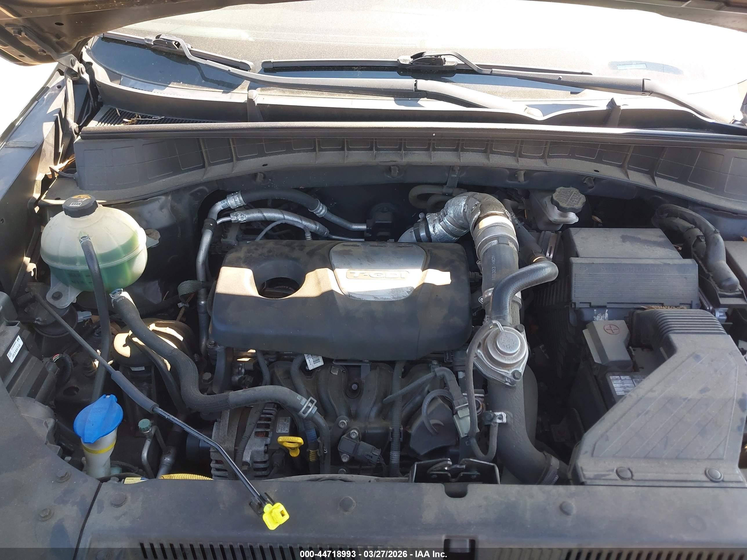HYUNDAI TUCSON image 6