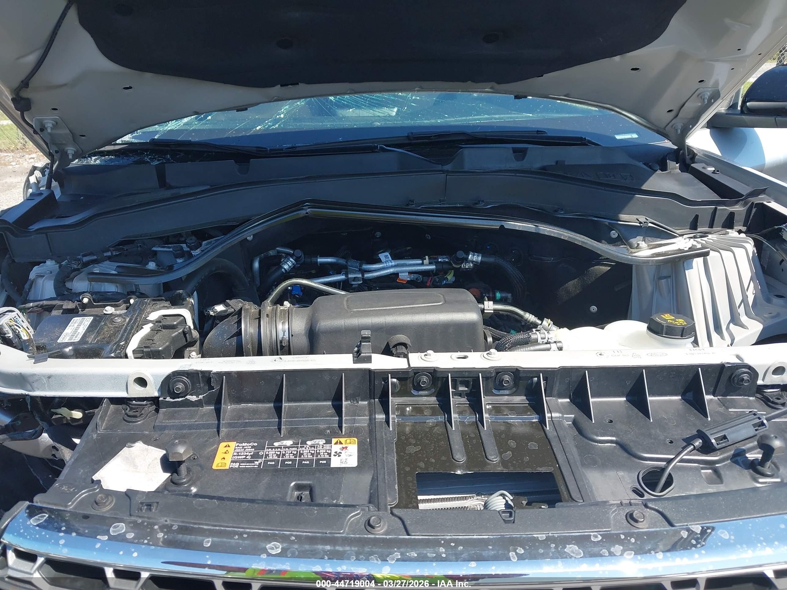 FORD EXPLORER image 10