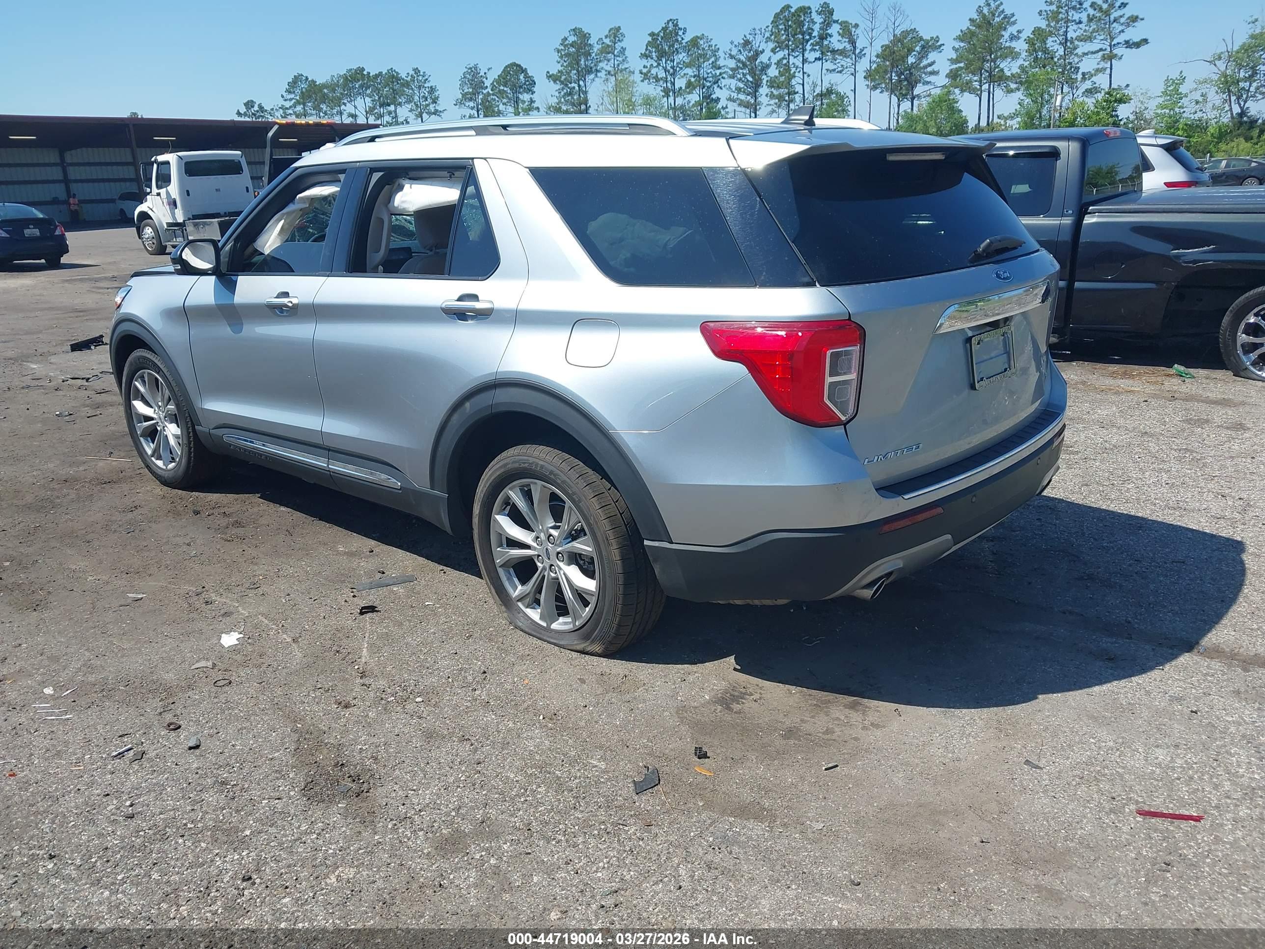 FORD EXPLORER image 3