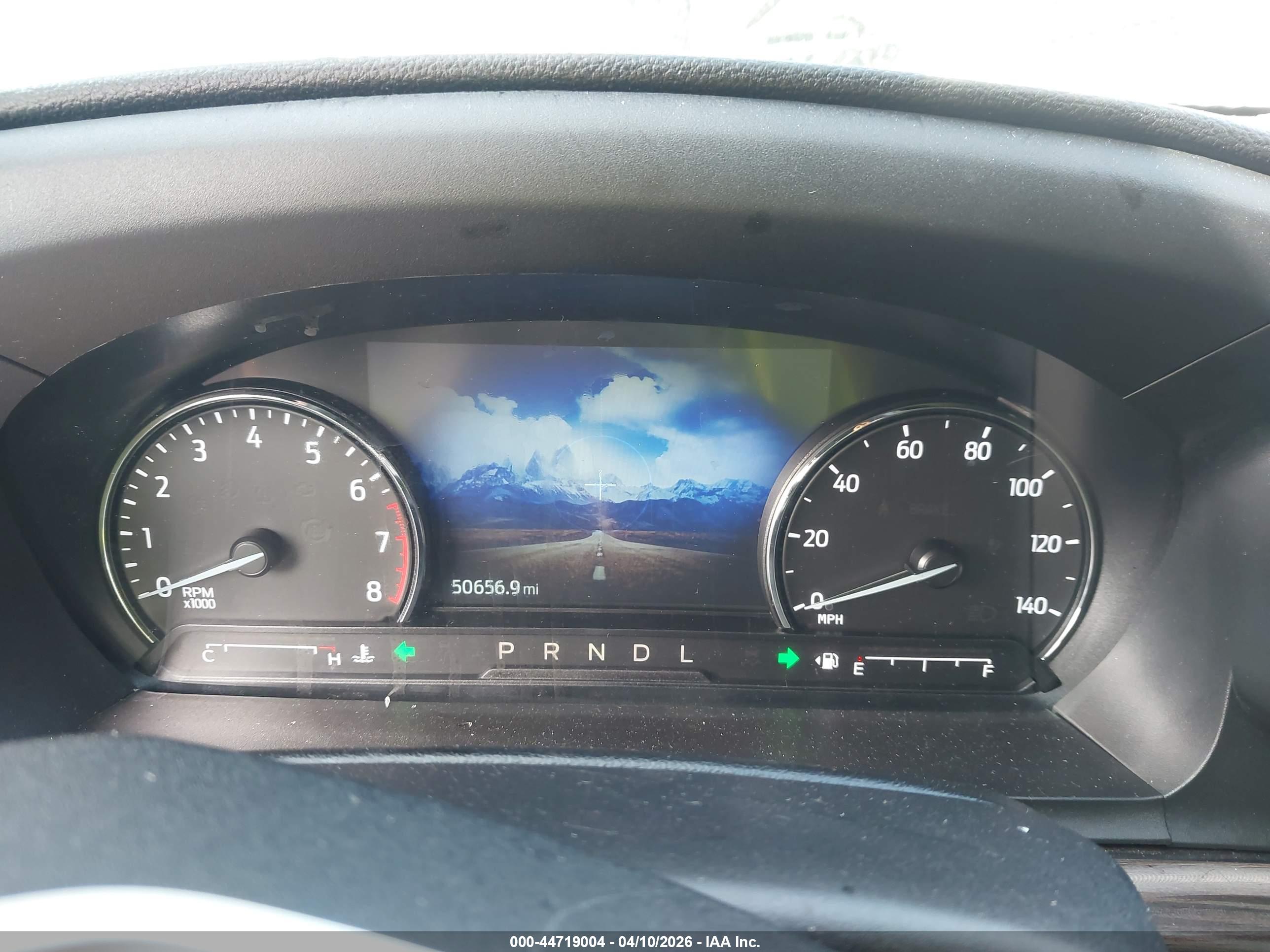 FORD EXPLORER image 7