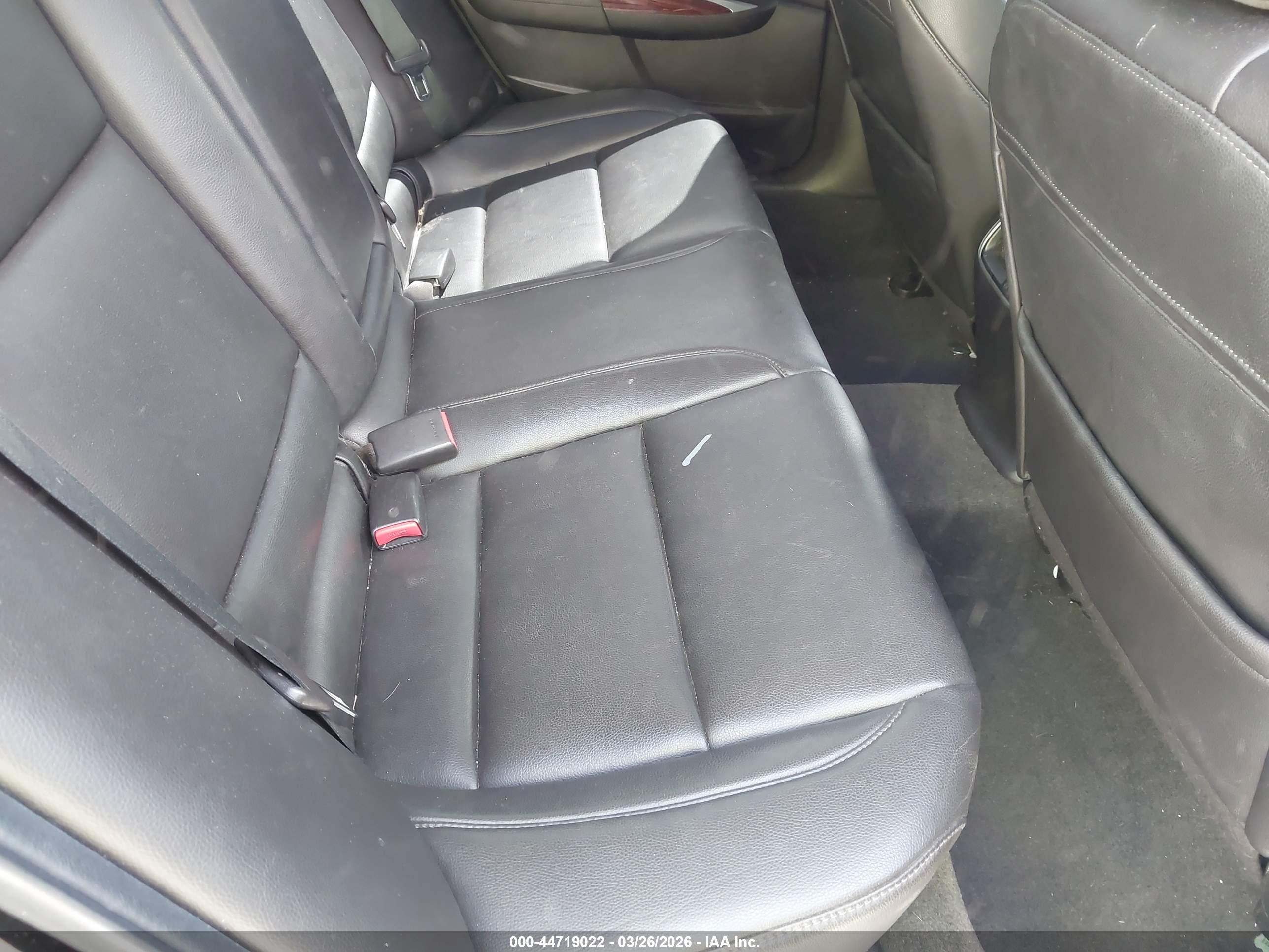 ACURA TLX image 8