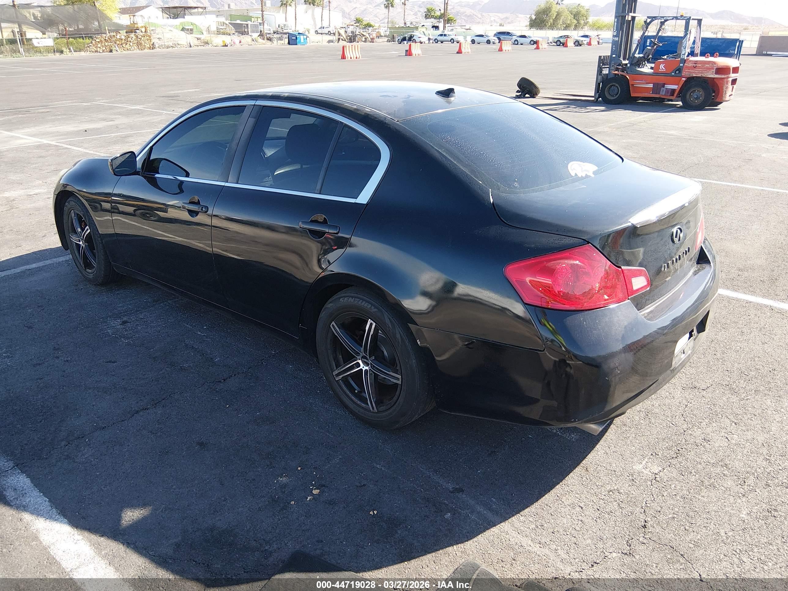 INFINITI G25 image 3