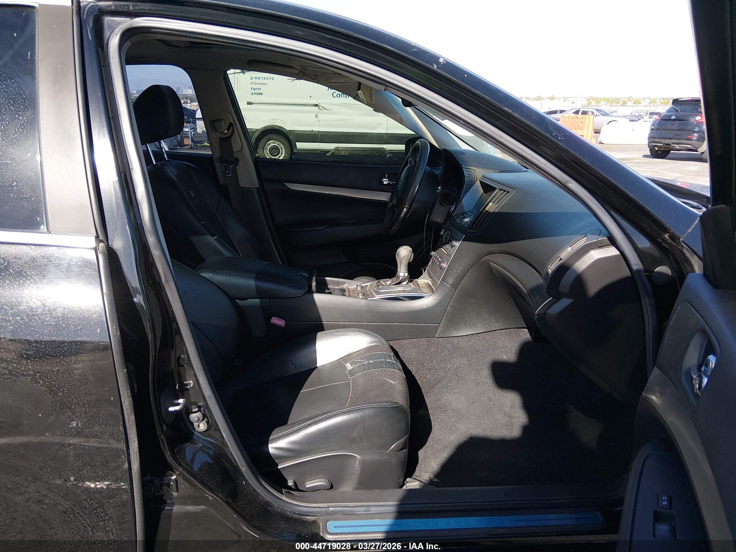 INFINITI G25 image 5