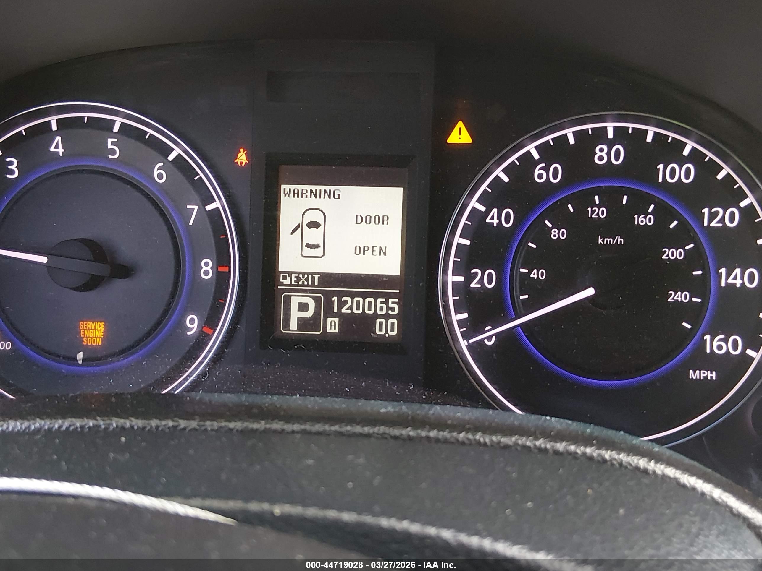 INFINITI G25 image 7