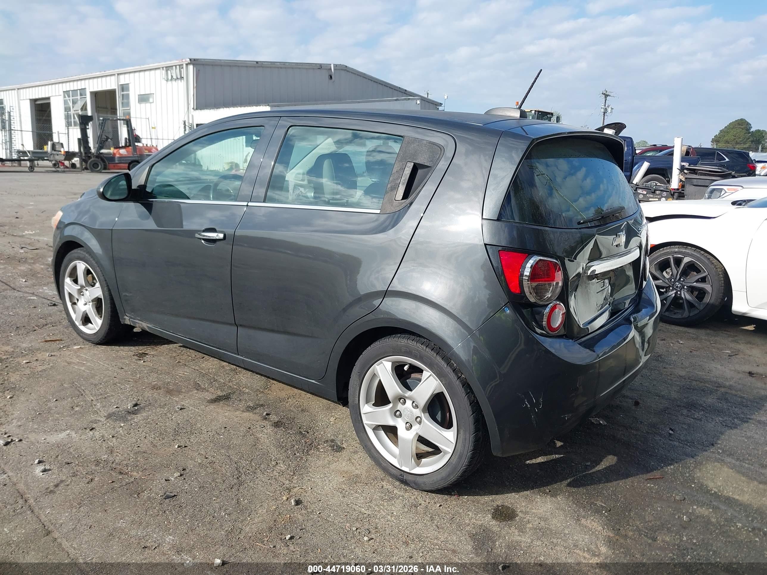 CHEVROLET SONIC image 3
