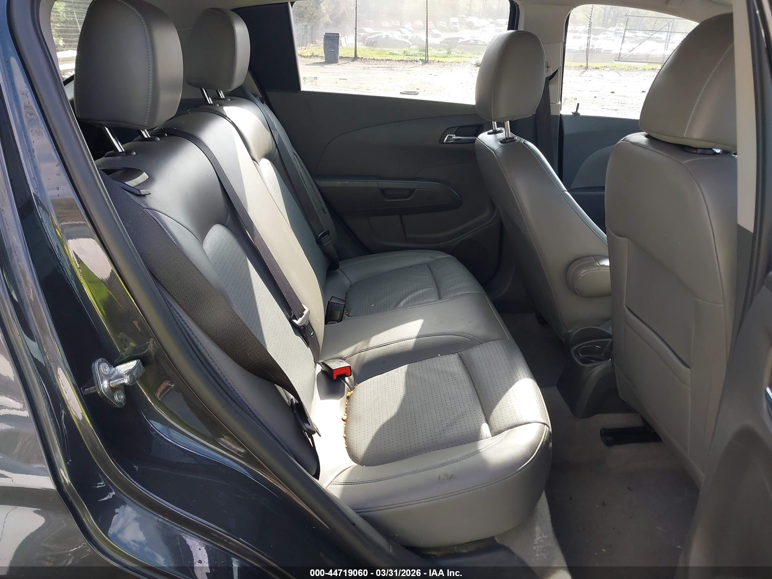 CHEVROLET SONIC image 8