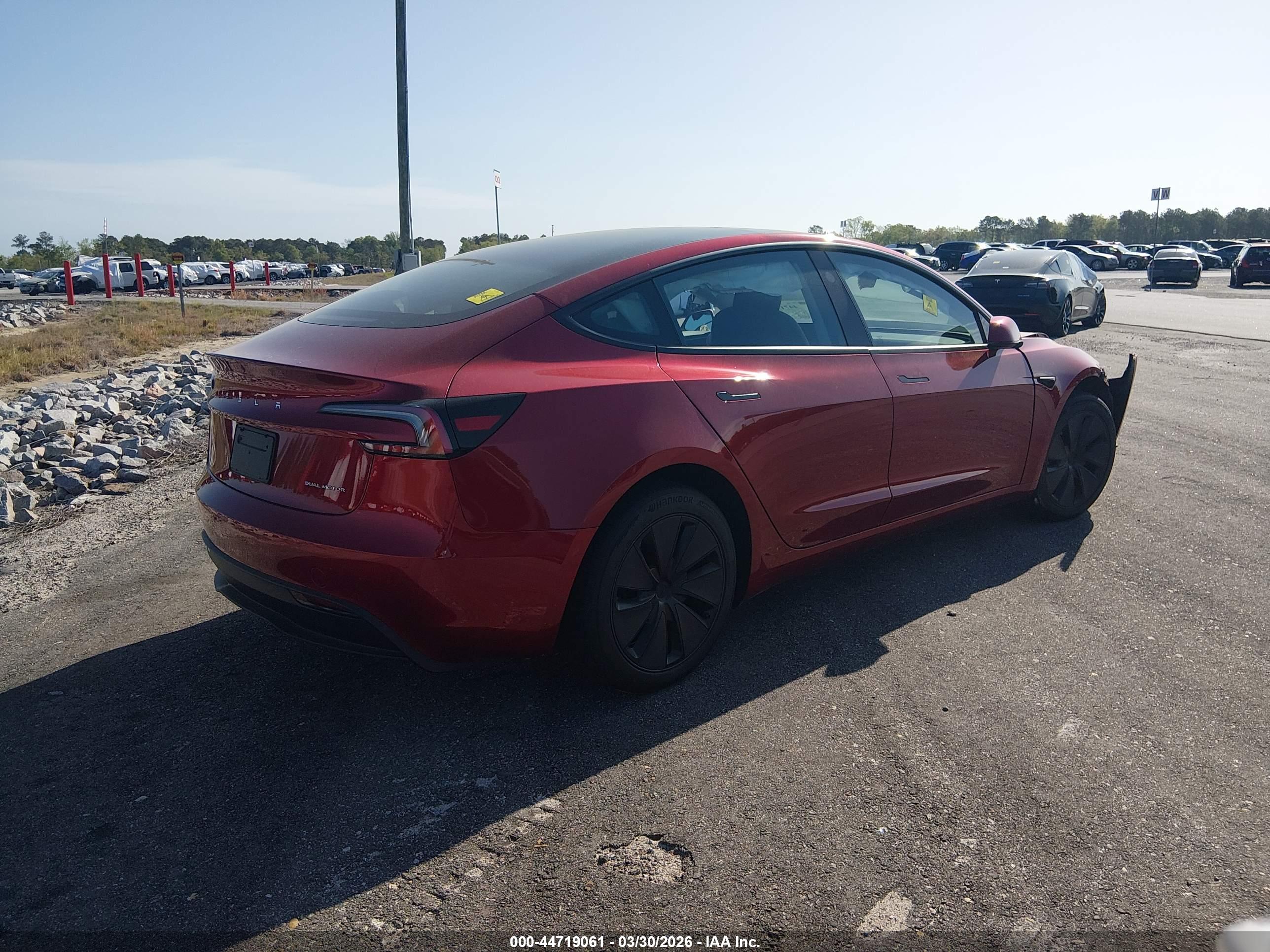 TESLA MODEL image 4