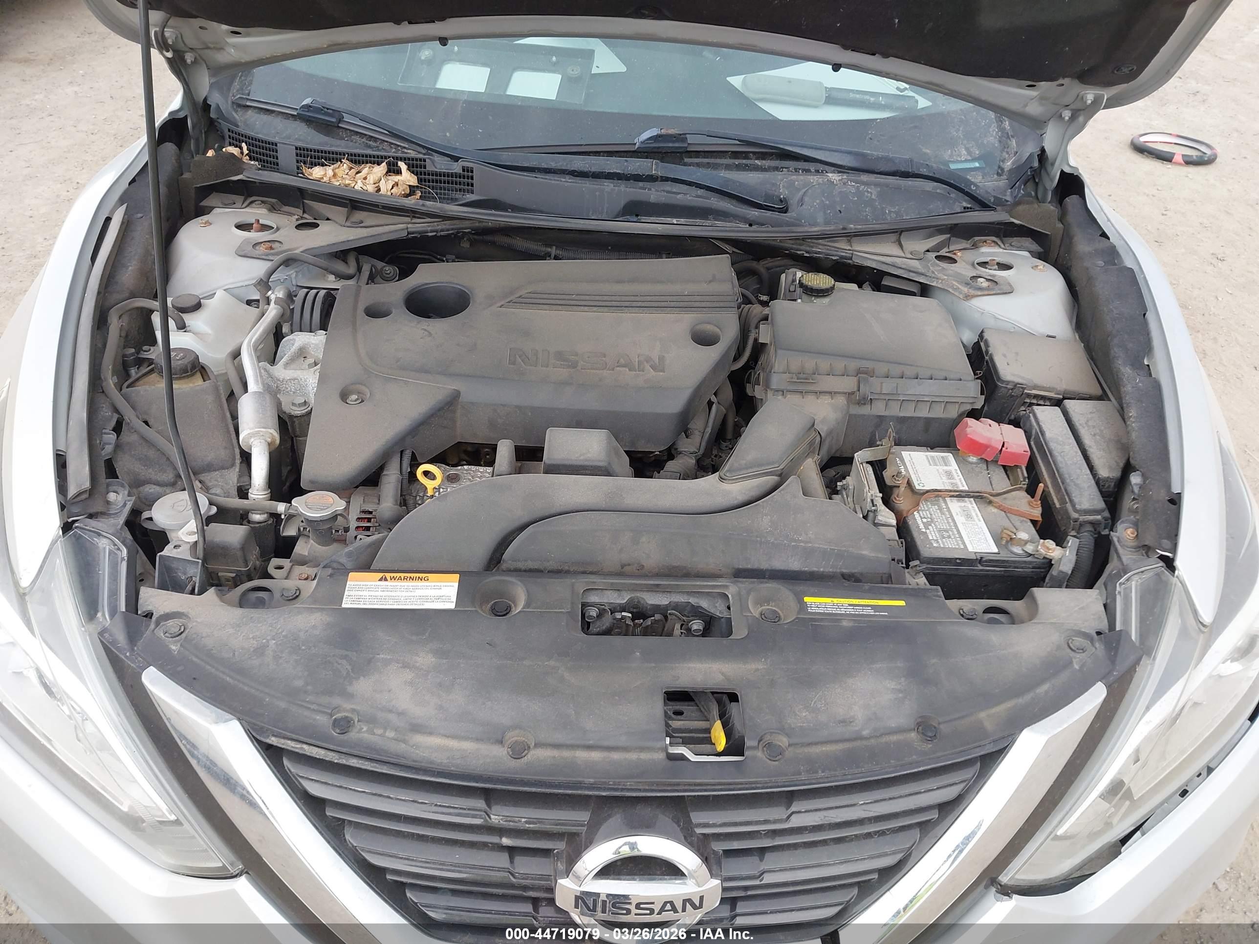 NISSAN ALTIMA image 10