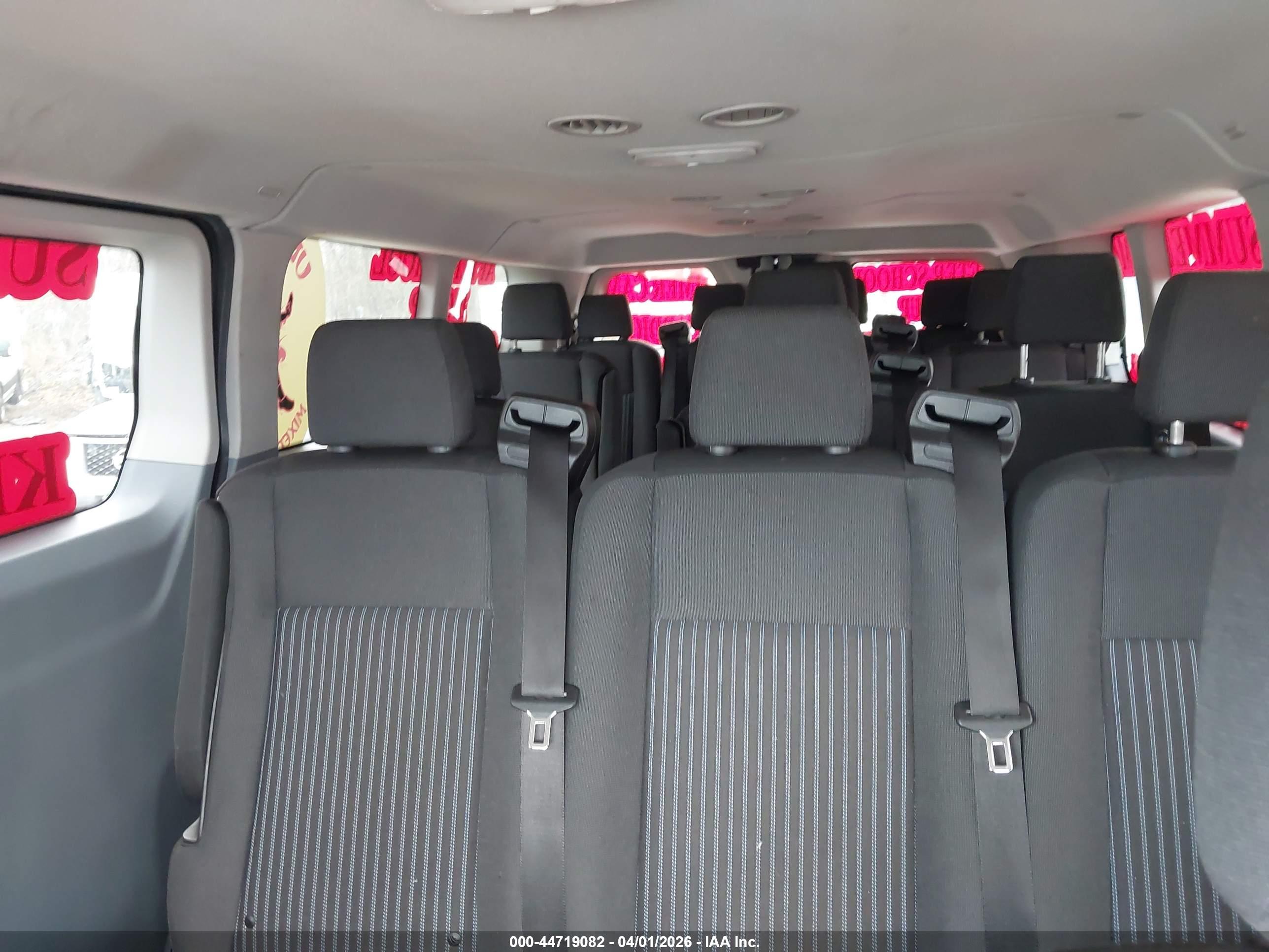 FORD TRANSIT-350 image 8