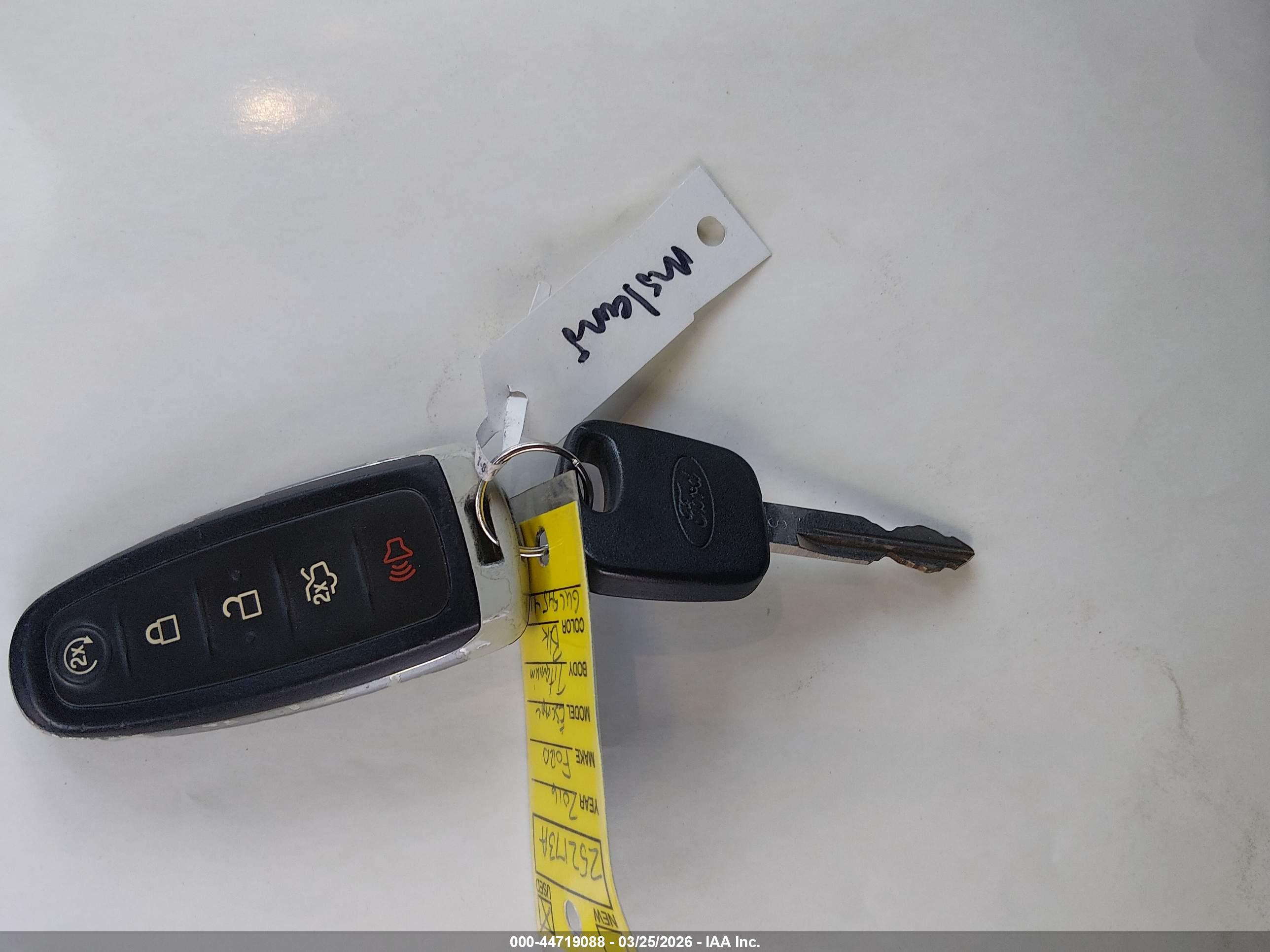 FORD ESCAPE image 11