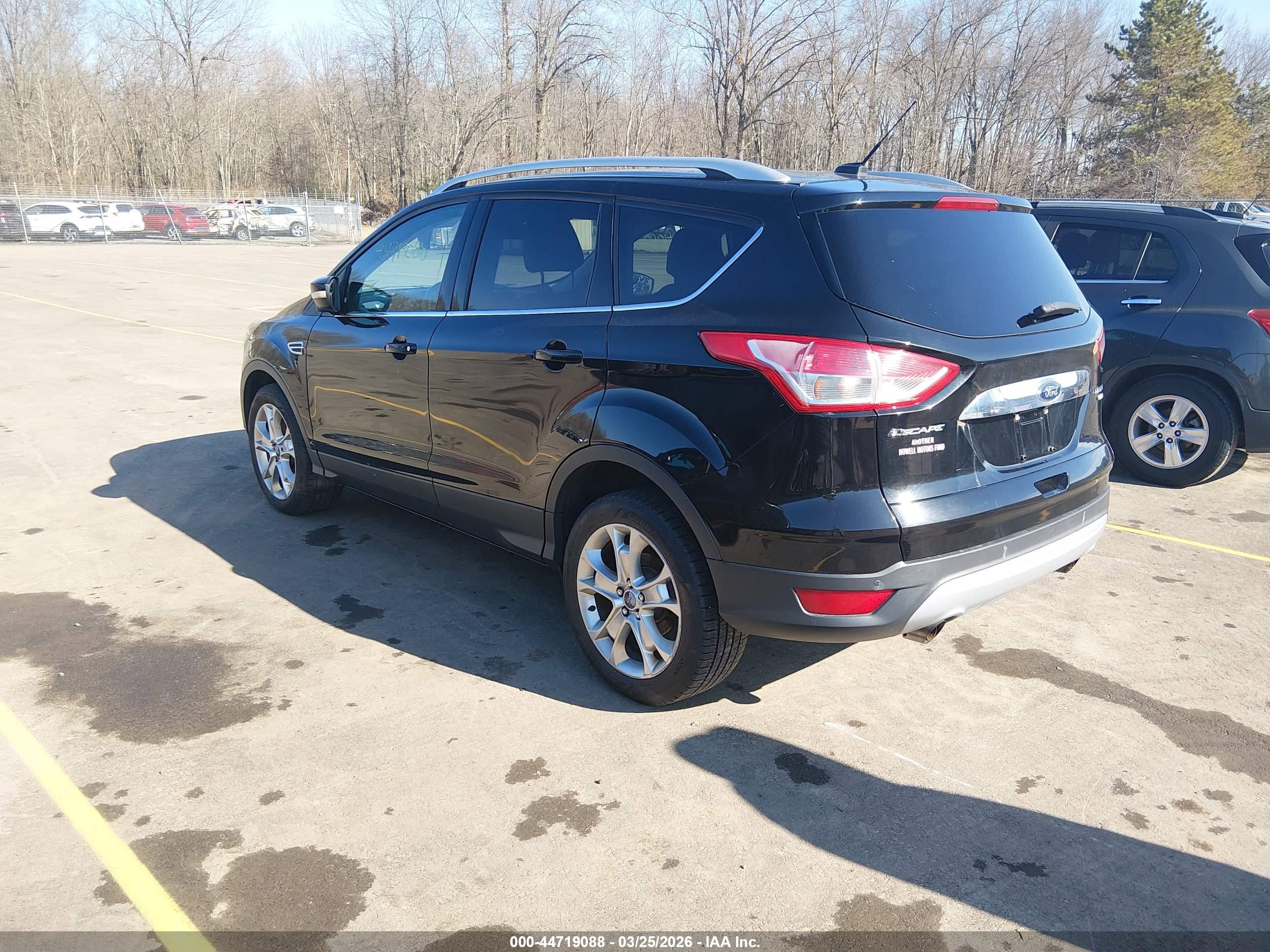 FORD ESCAPE image 3