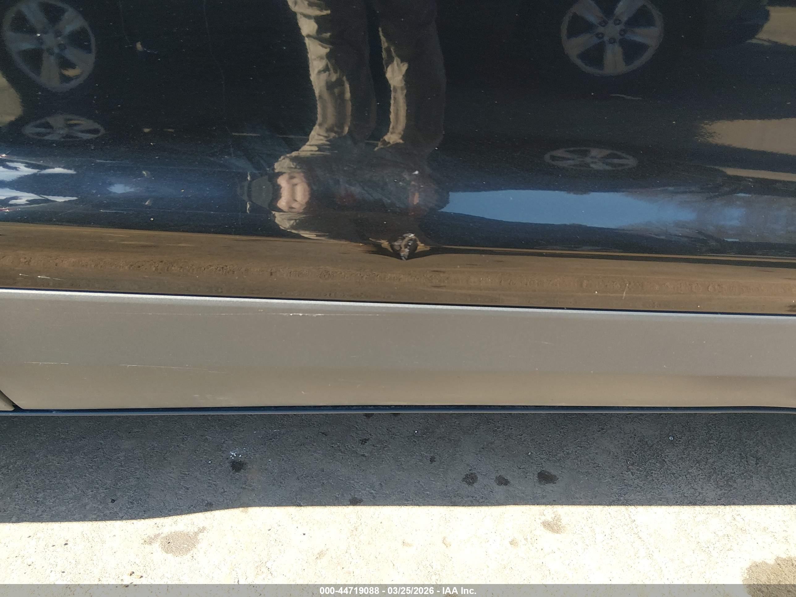 FORD ESCAPE image 6