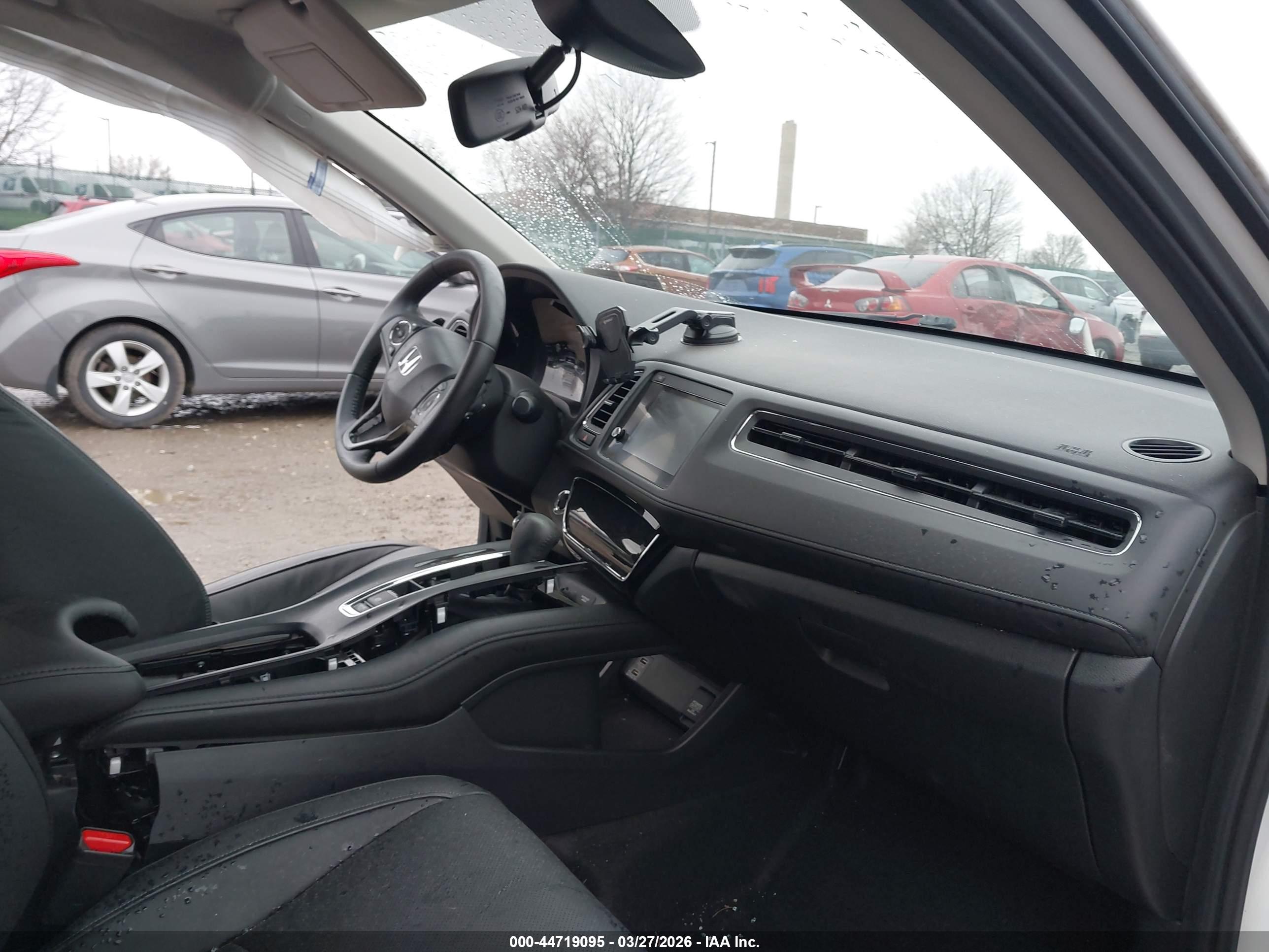 HONDA HR-V image 5