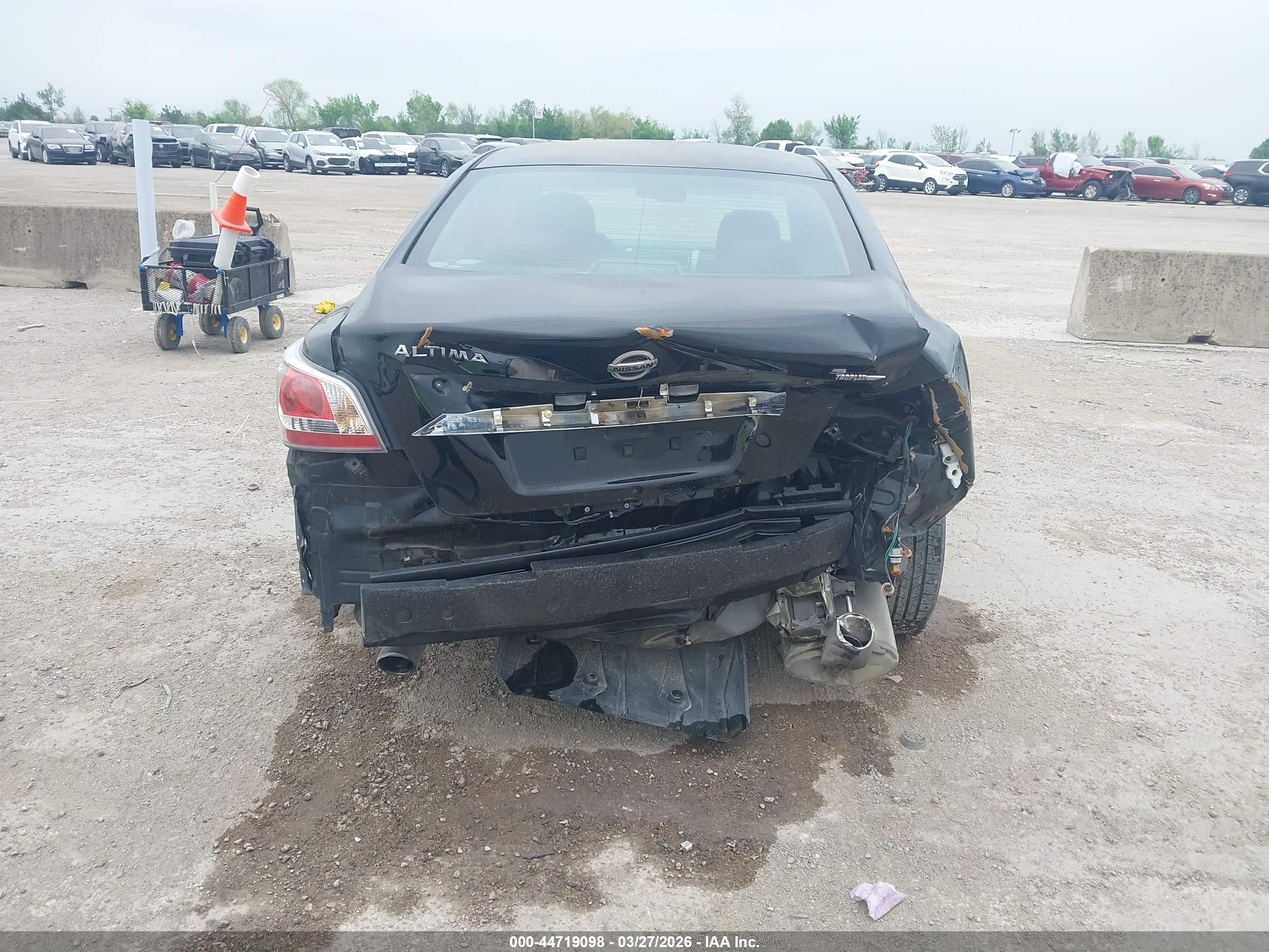 NISSAN ALTIMA image 6
