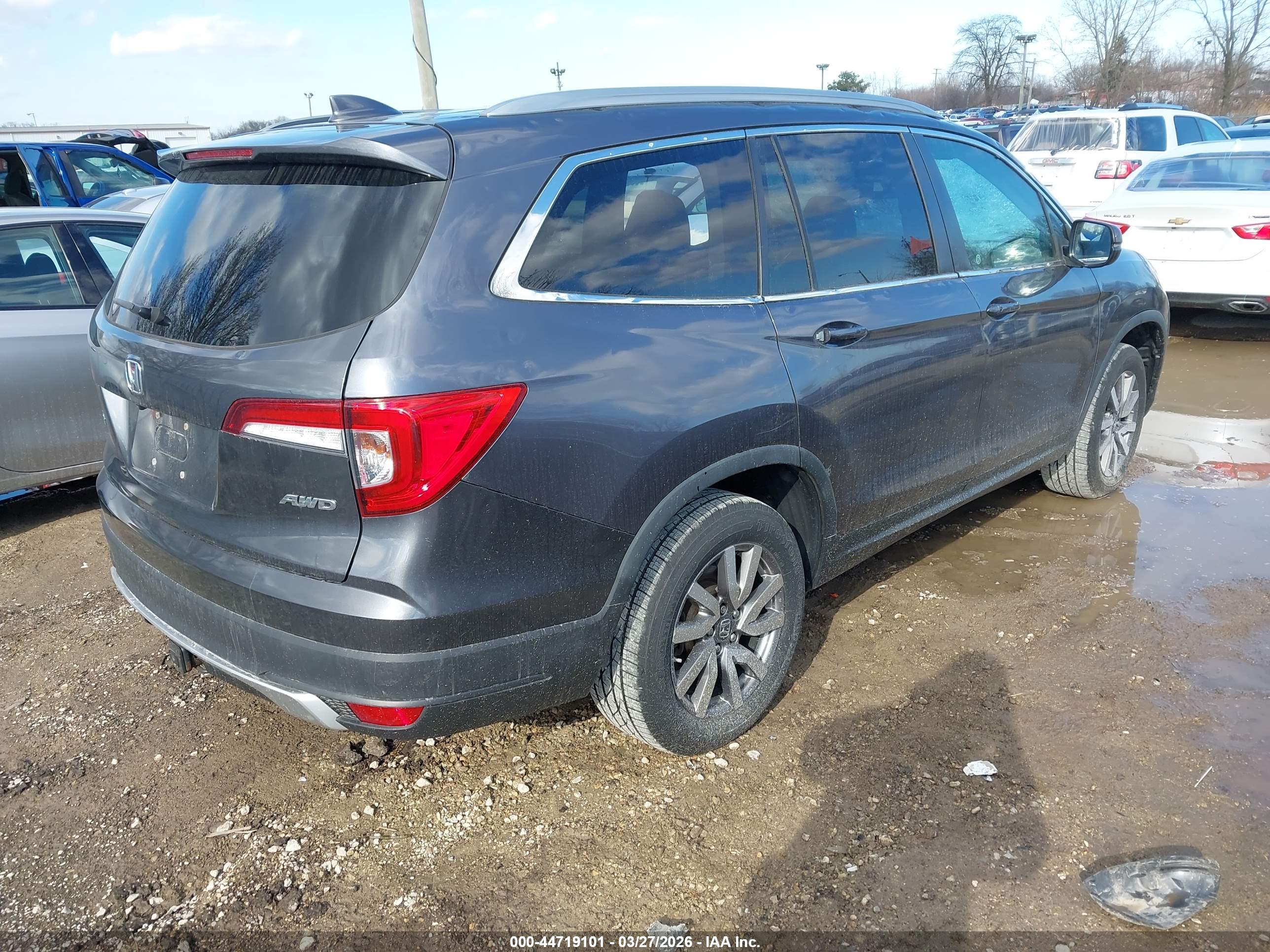 HONDA PILOT image 4