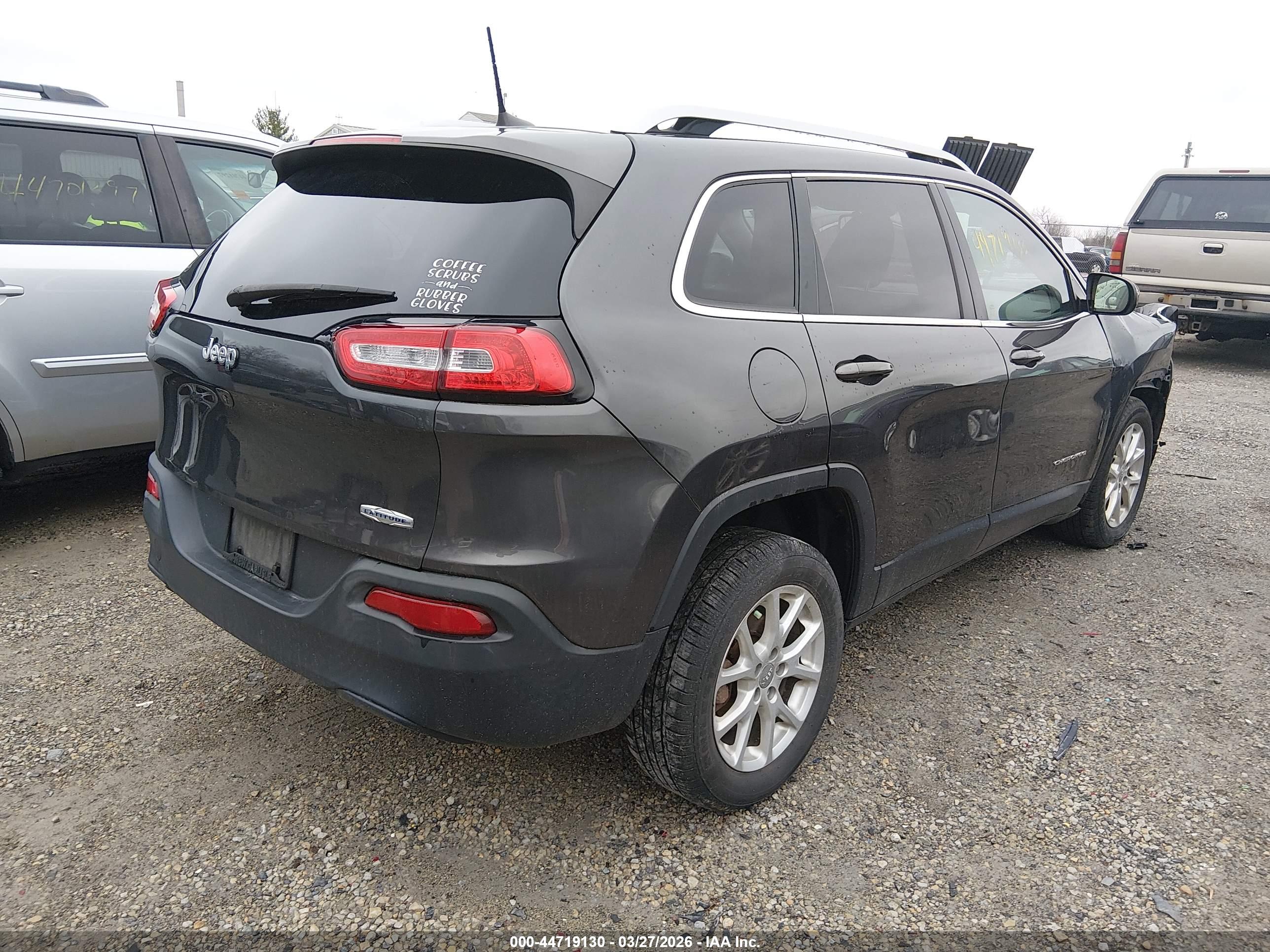 JEEP CHEROKEE image 4