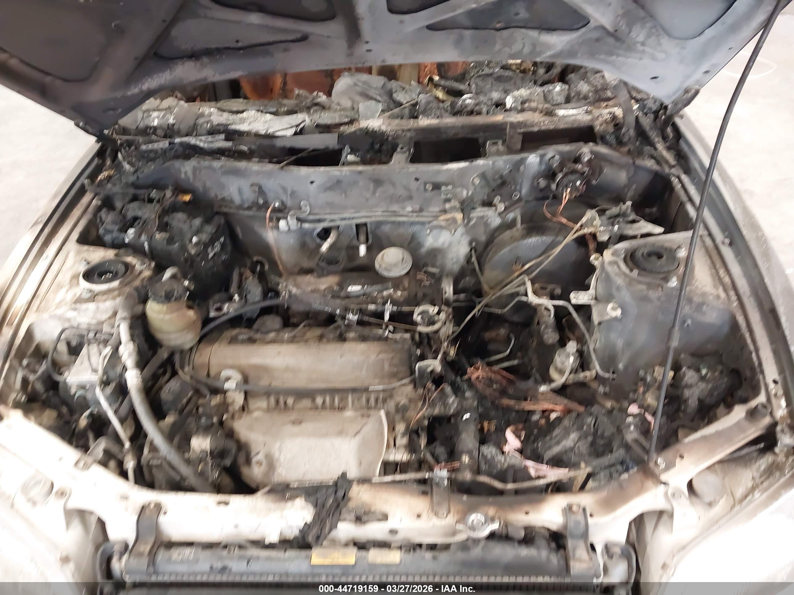 TOYOTA RAV4 image 10