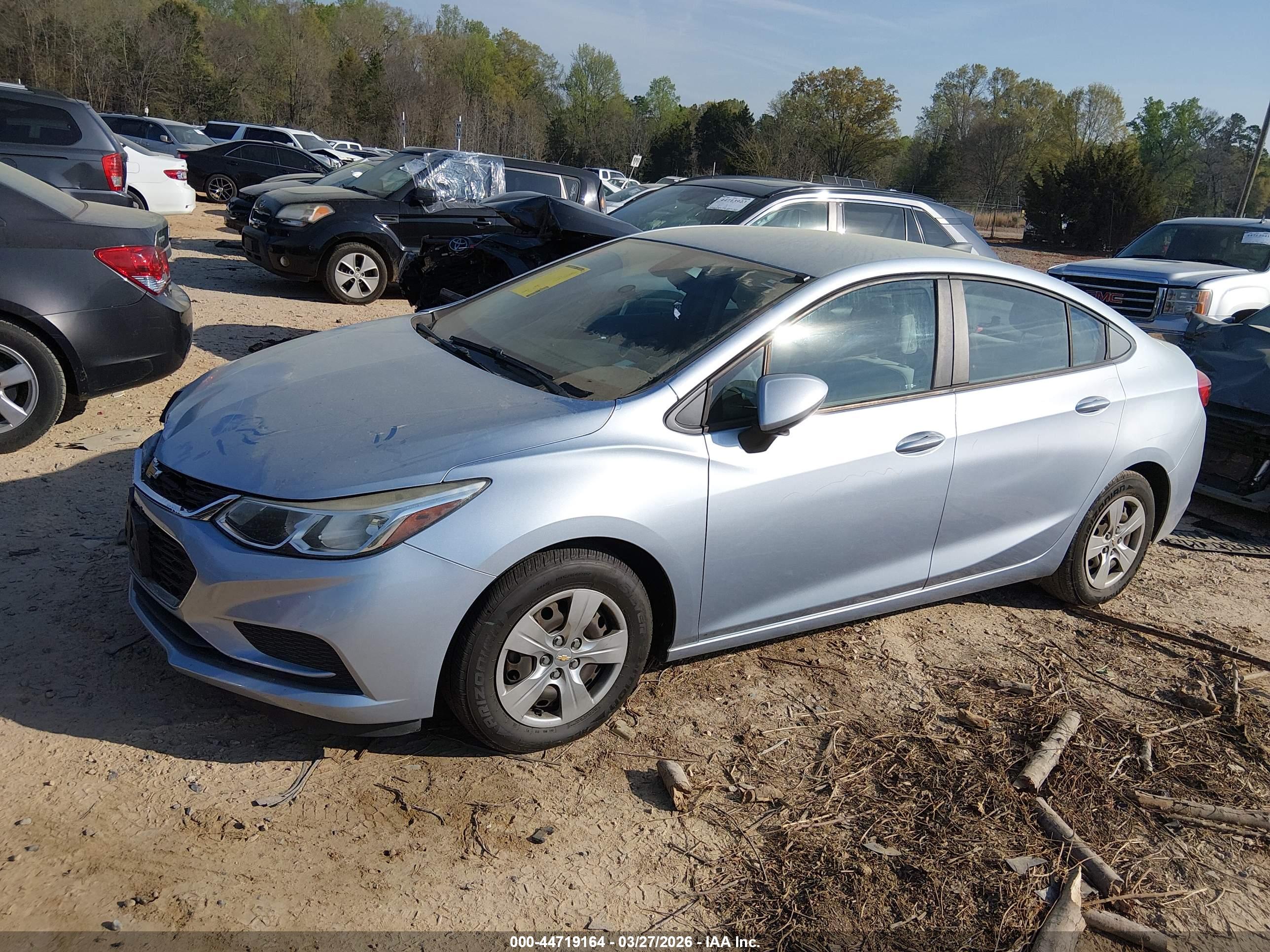 CHEVROLET CRUZE image 2