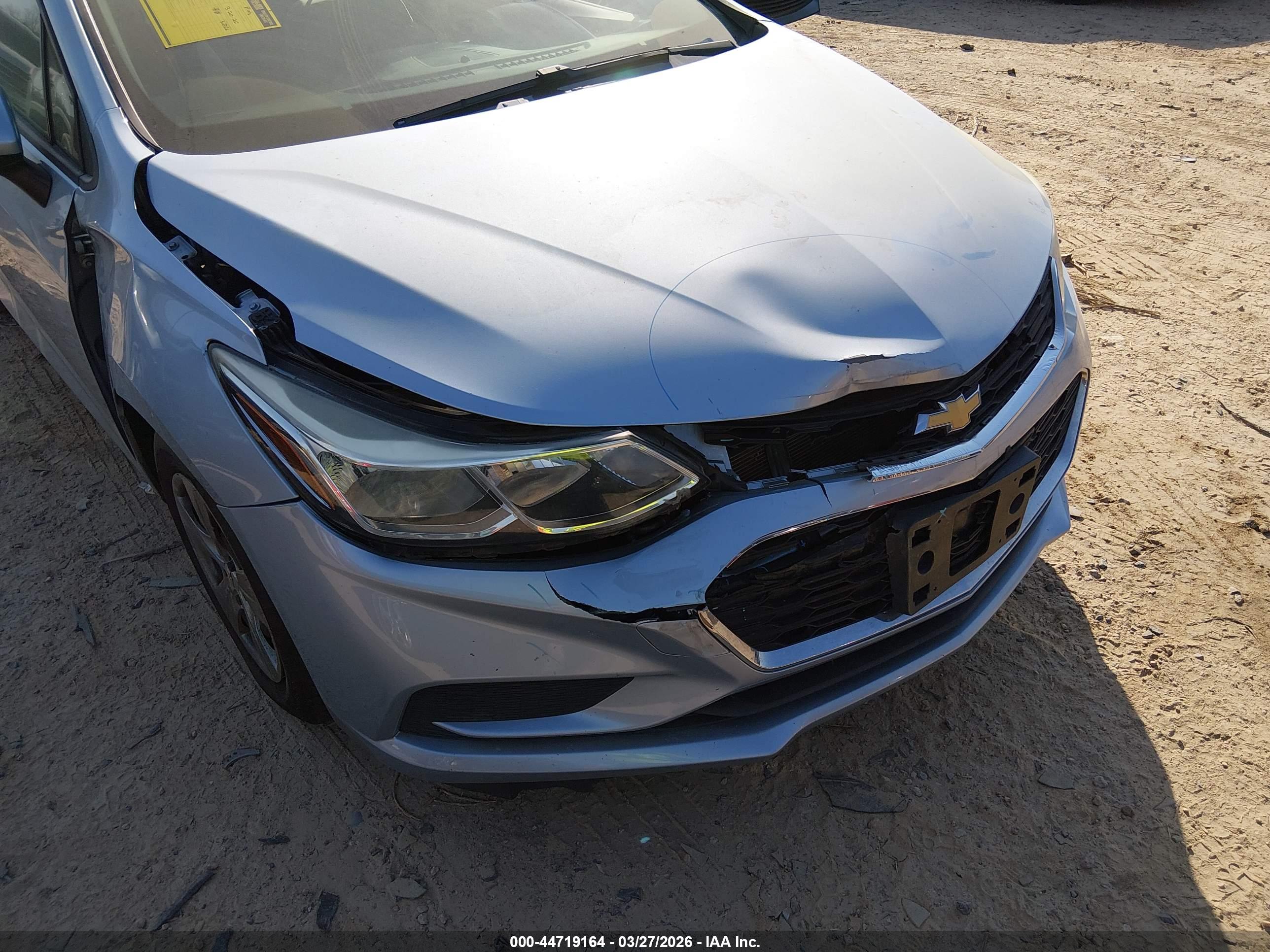 CHEVROLET CRUZE image 6