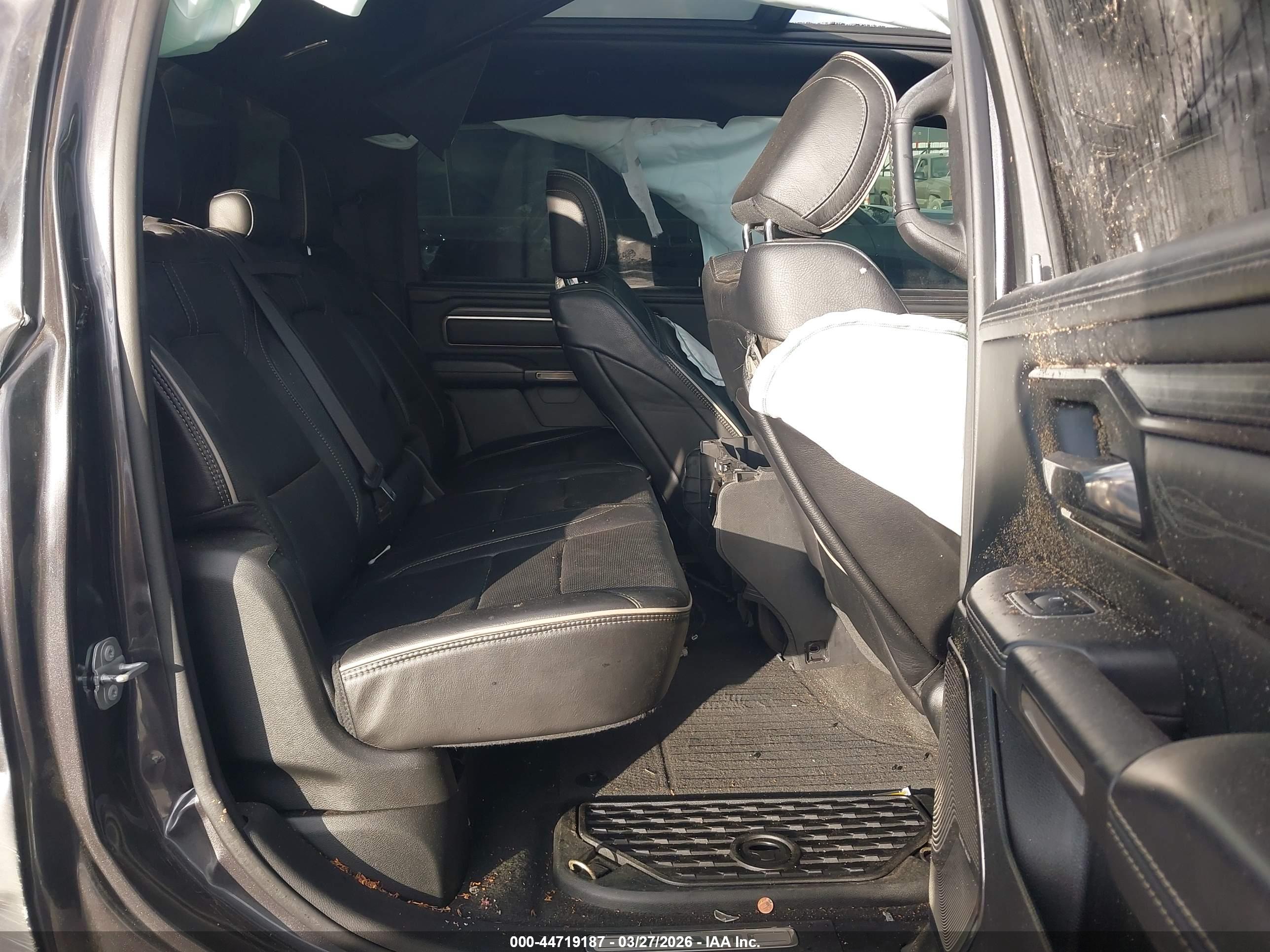 RAM 1500 image 8