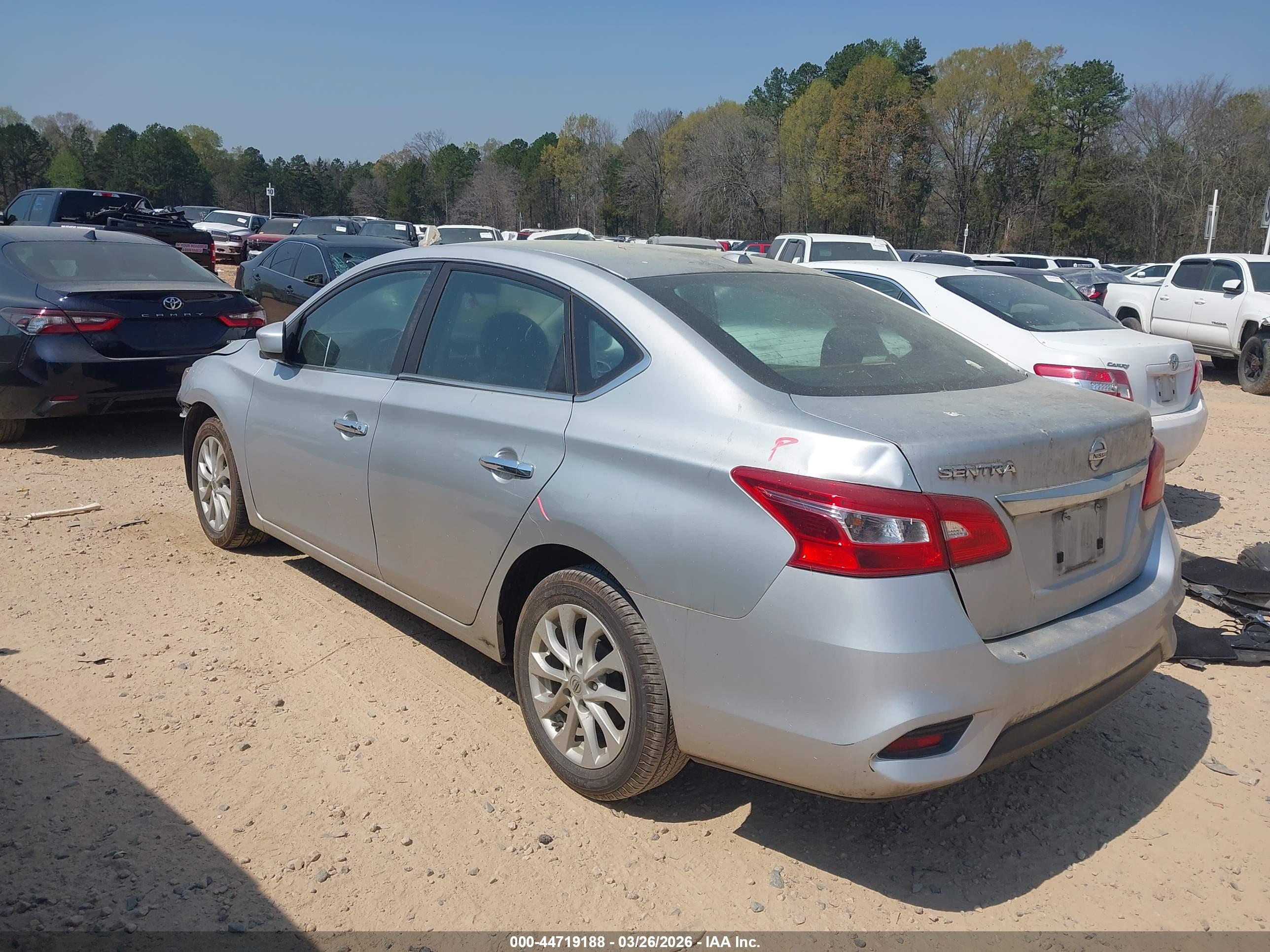 NISSAN SENTRA image 3