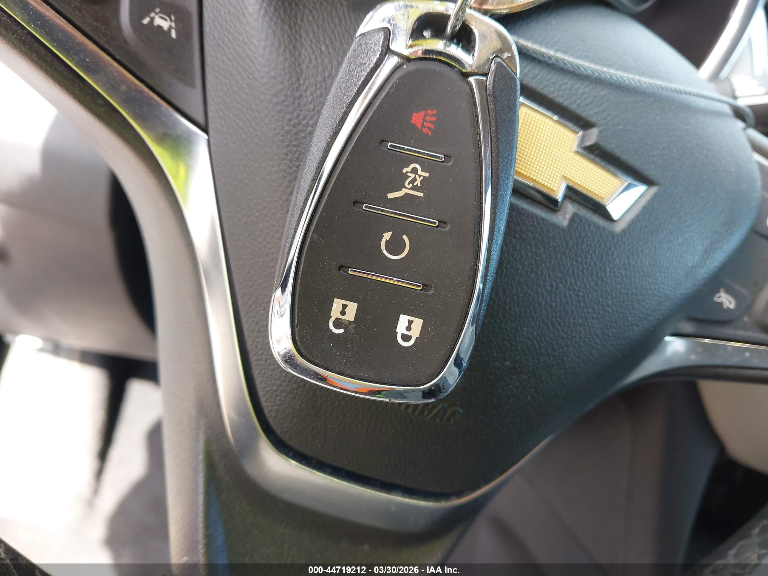 CHEVROLET EQUINOX image 11