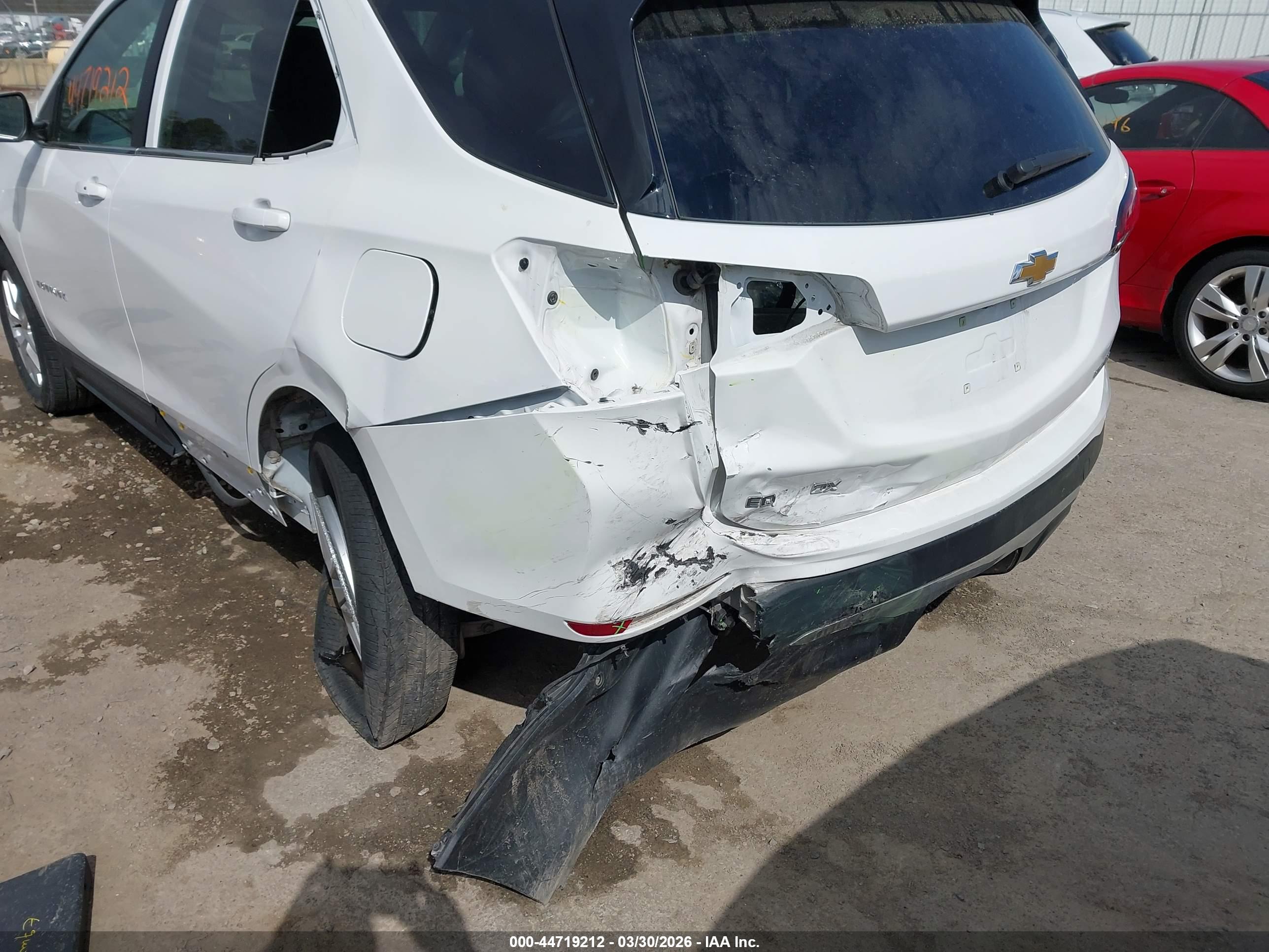 CHEVROLET EQUINOX image 6