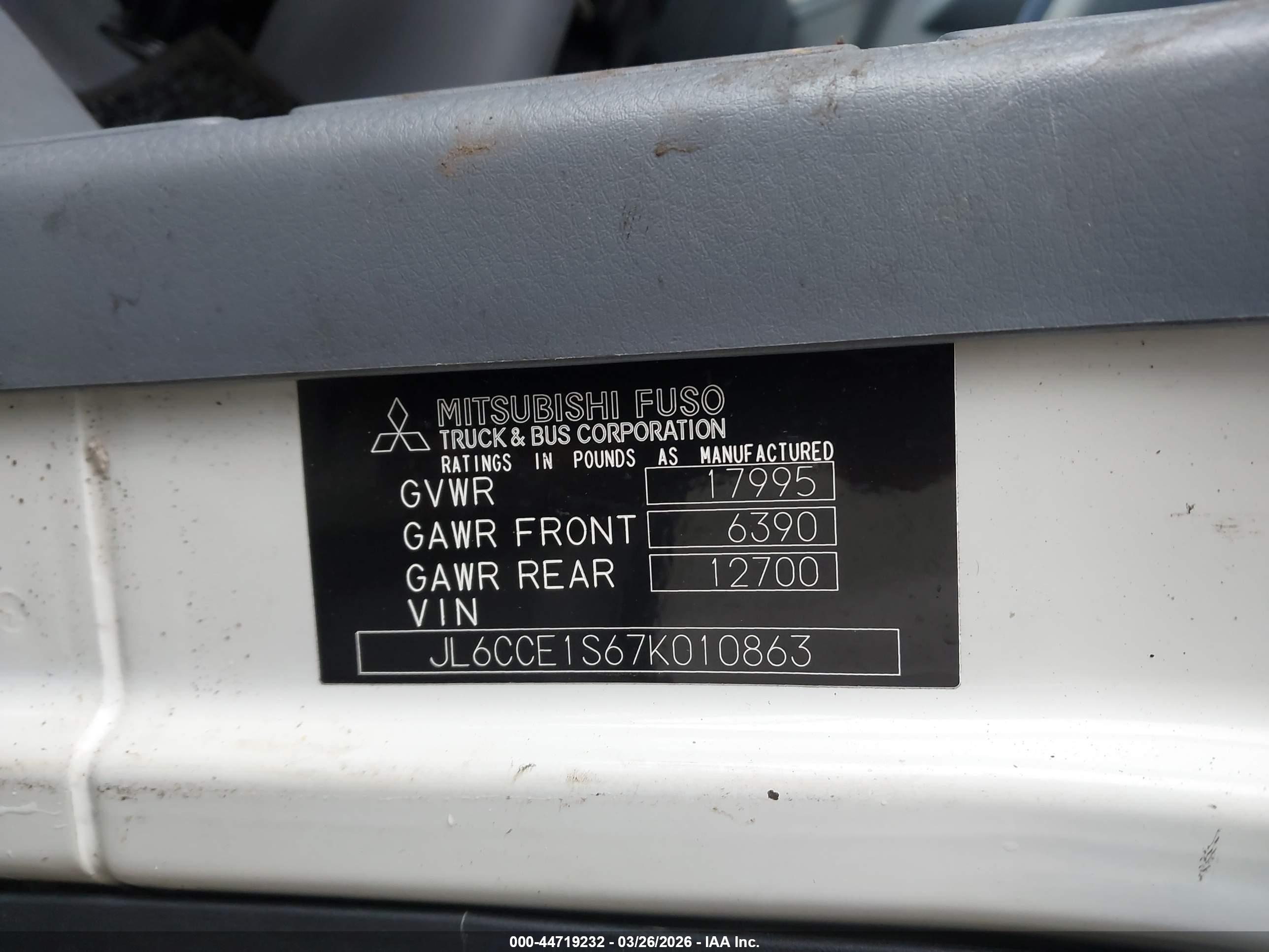 MITSUBISHI FUSO image 9
