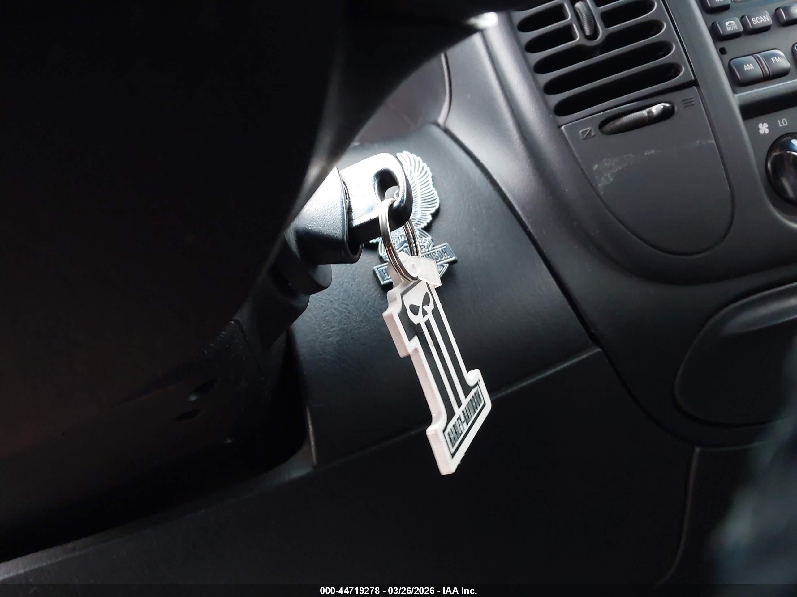FORD F-150 image 11