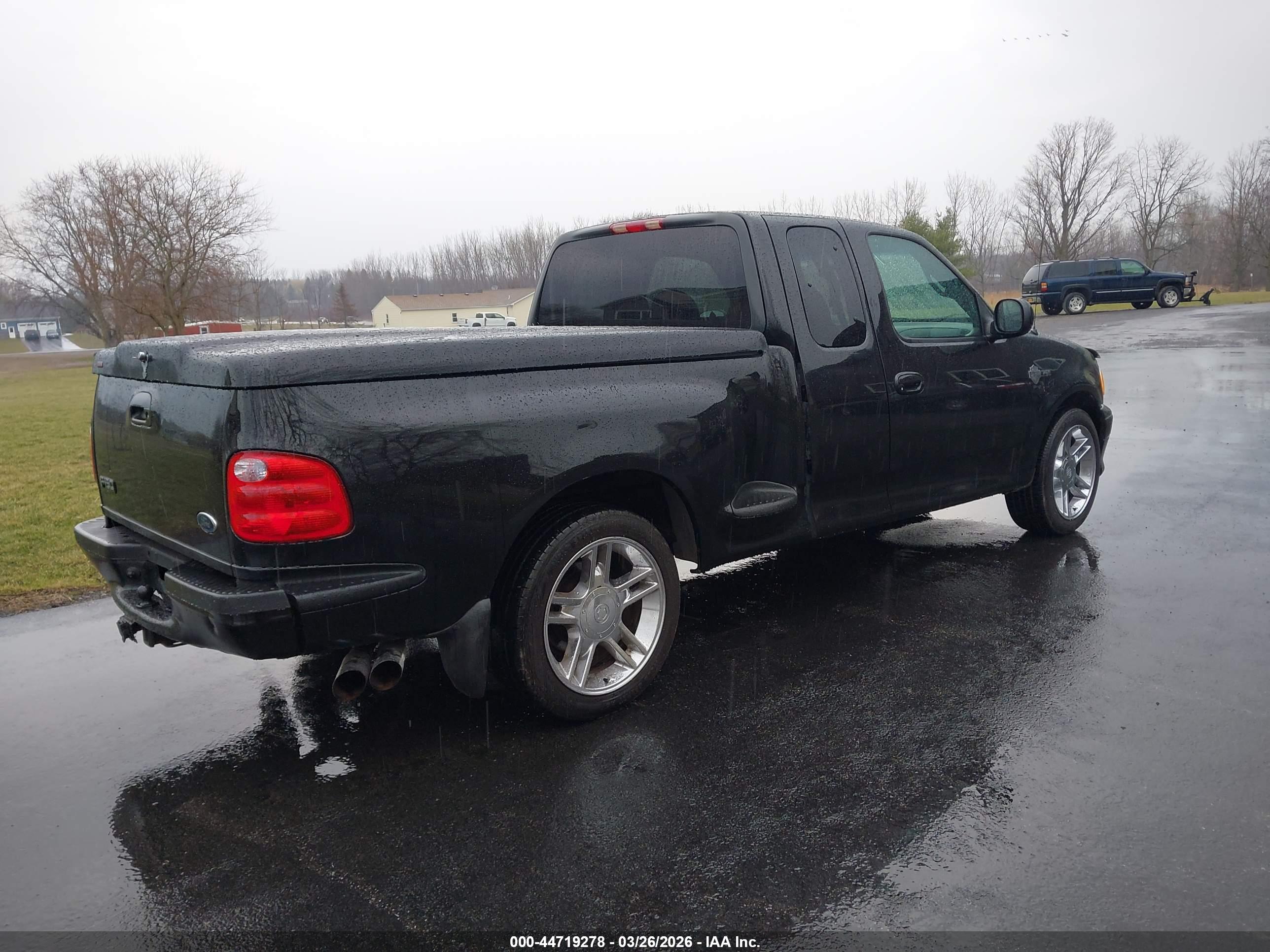 FORD F-150 image 4