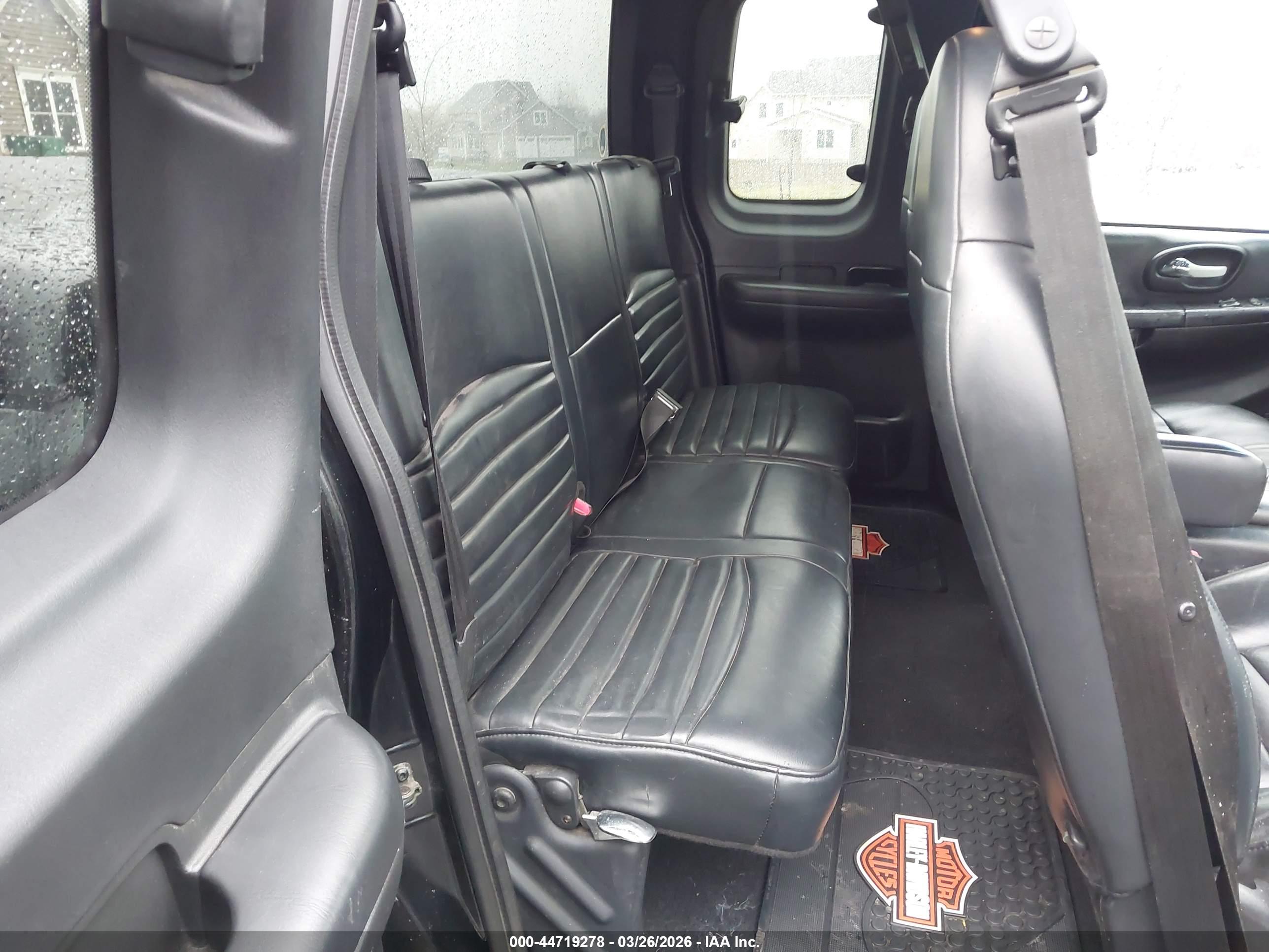 FORD F-150 image 8