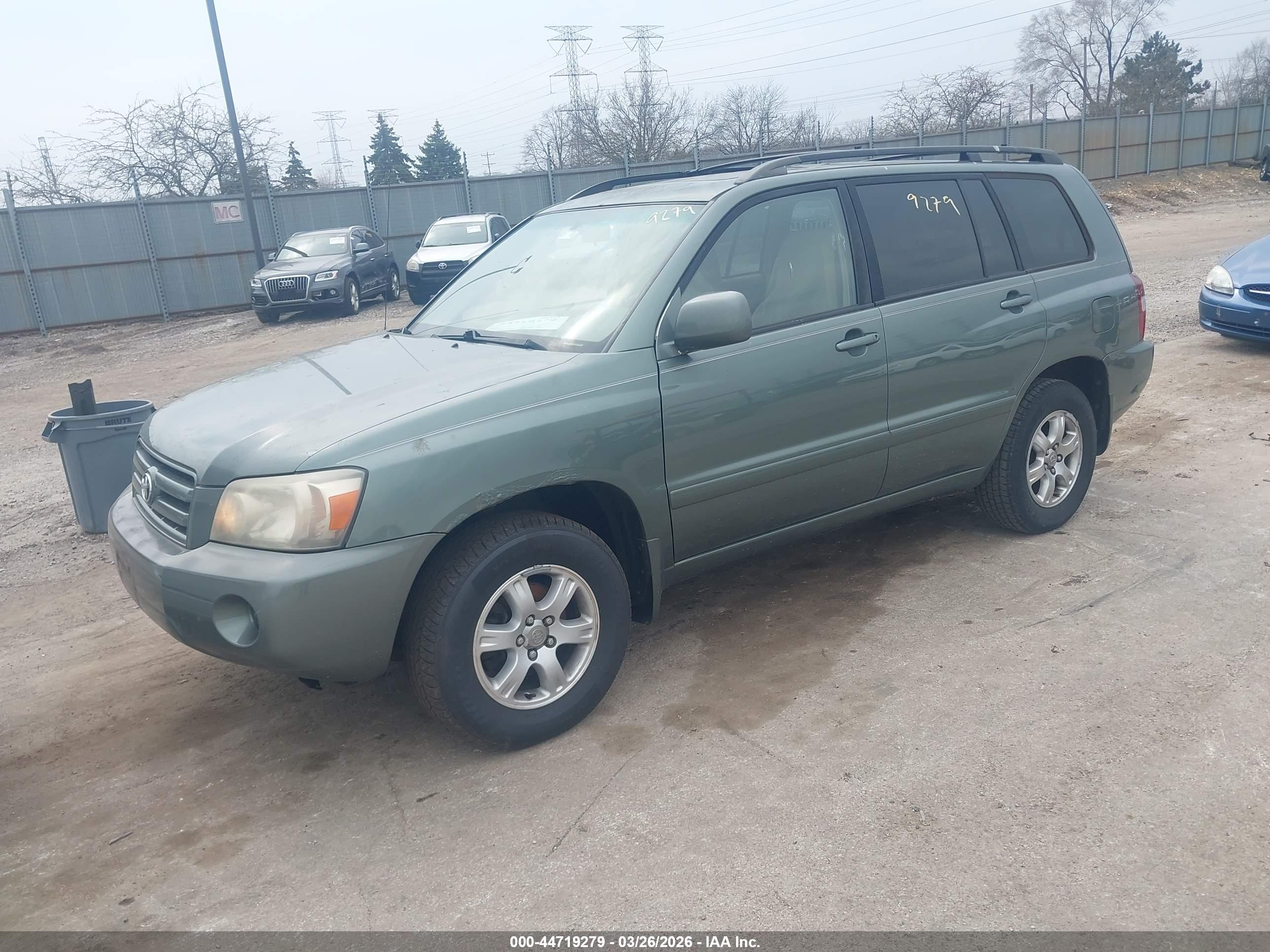 TOYOTA HIGHLANDER image 2