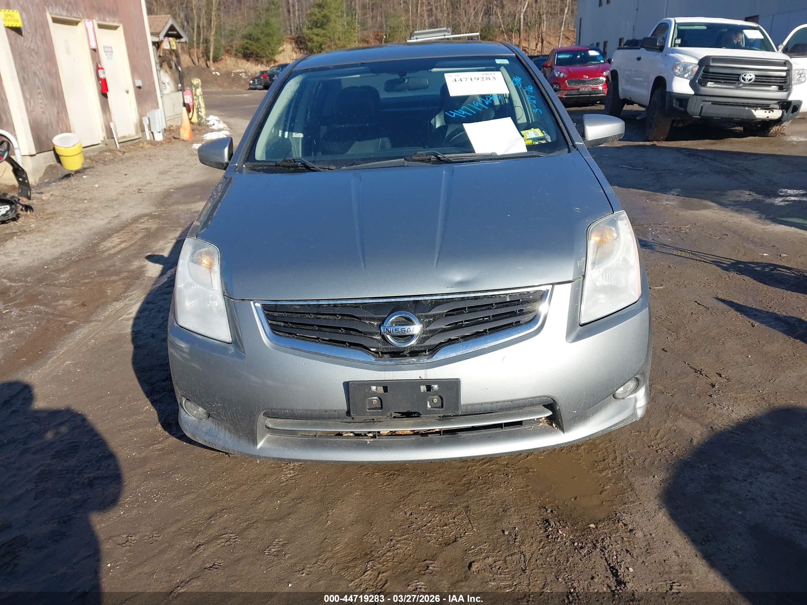 NISSAN SENTRA image 6