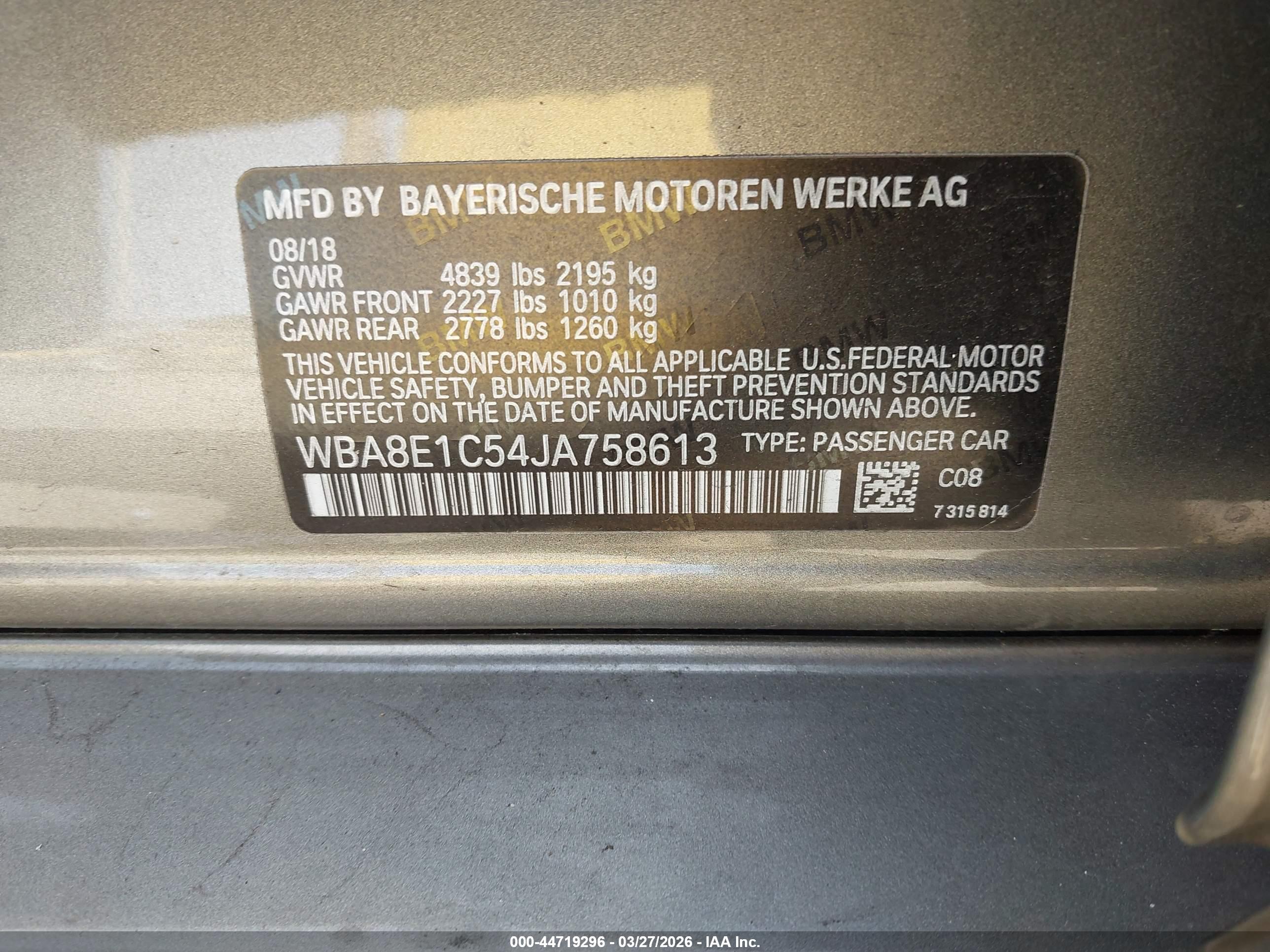 BMW 330E image 9
