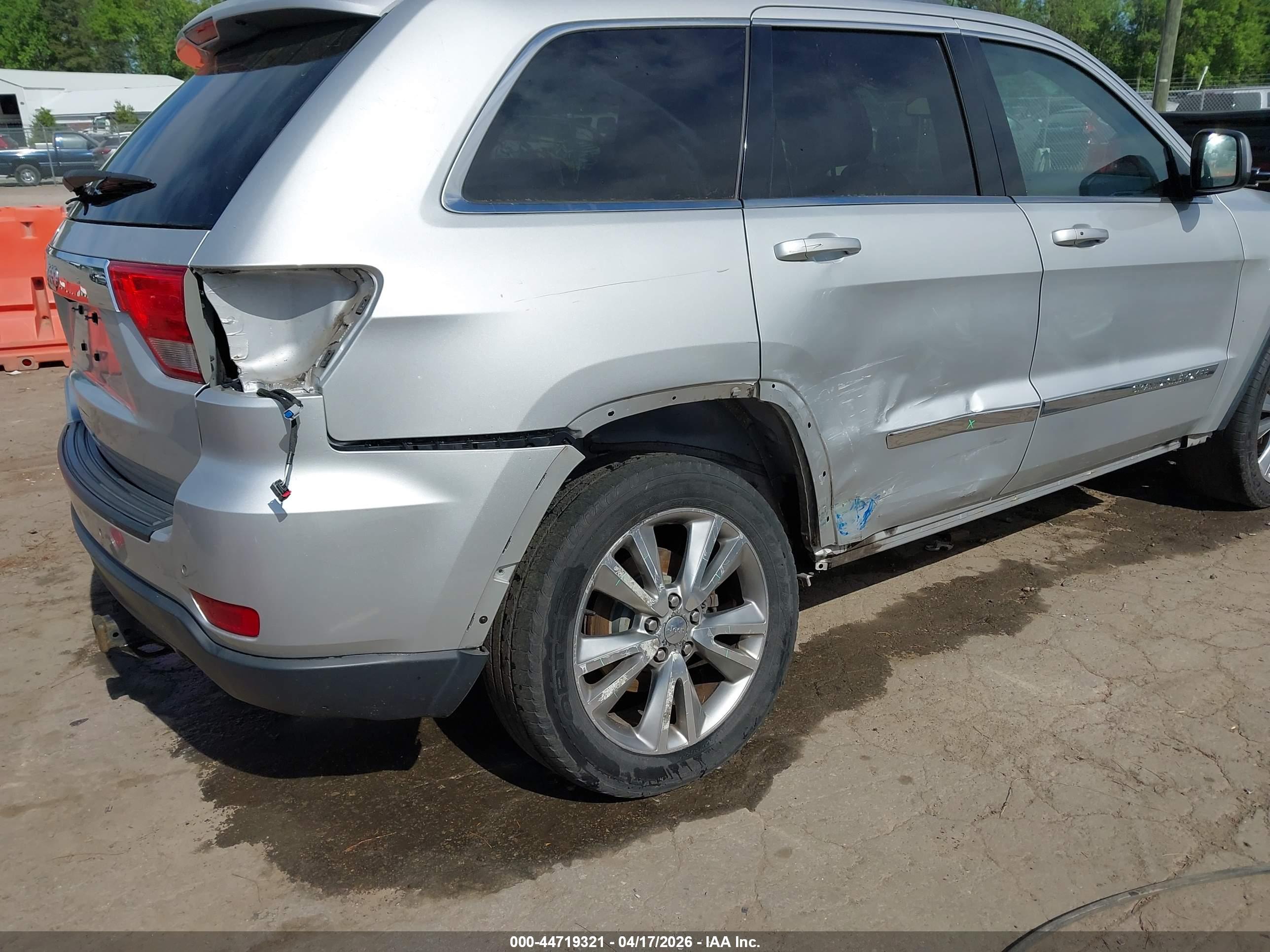 JEEP GRAND image 6
