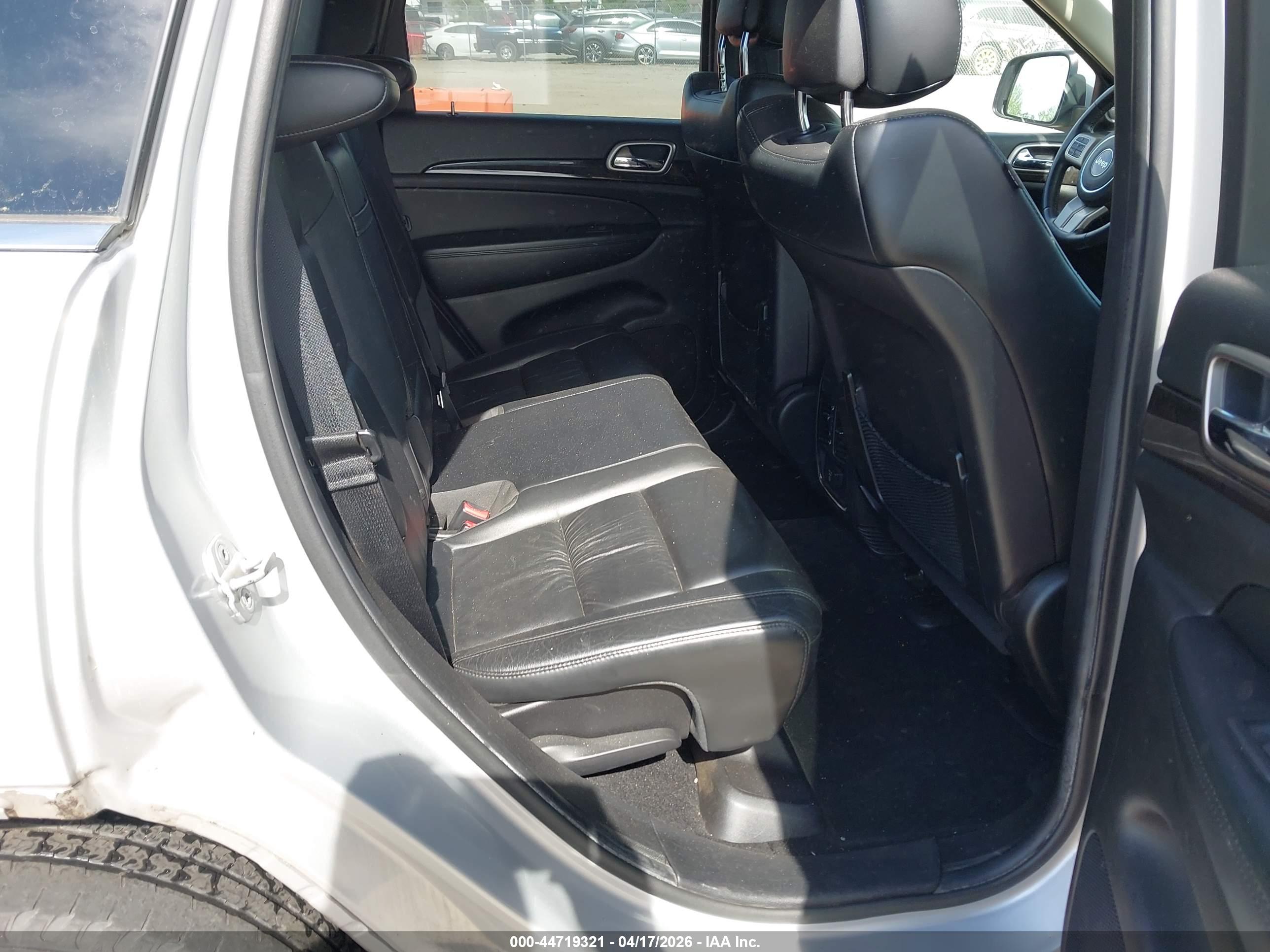 JEEP GRAND image 8