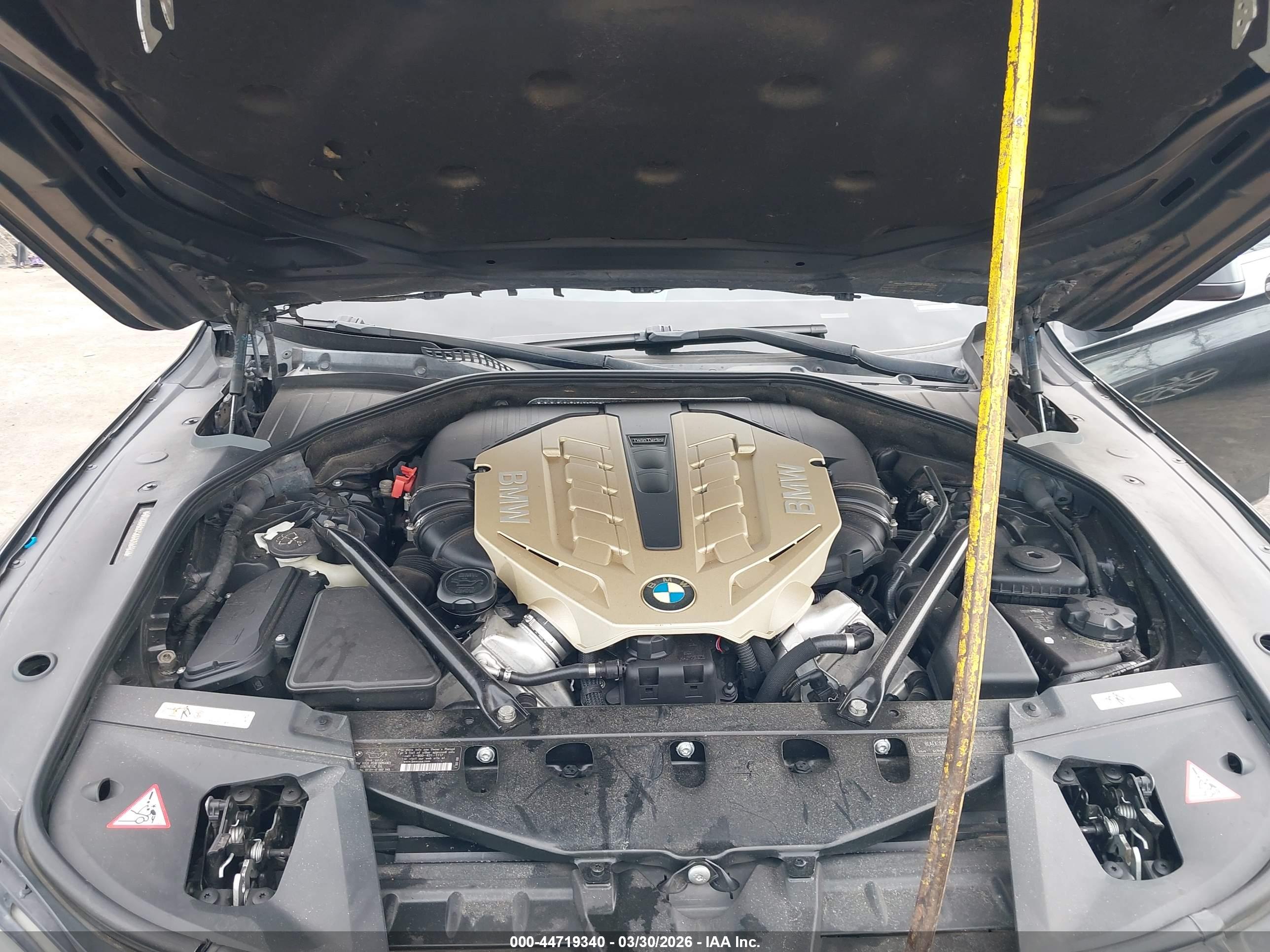 BMW 750LI image 10